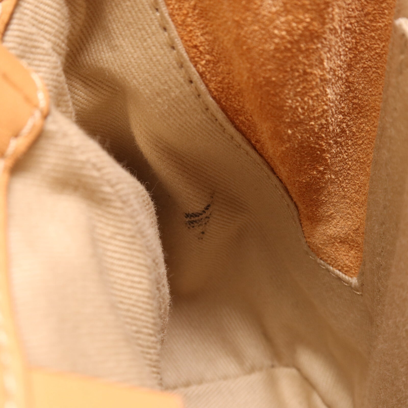 Chloe 牛皮皮革Backpack金扣背包