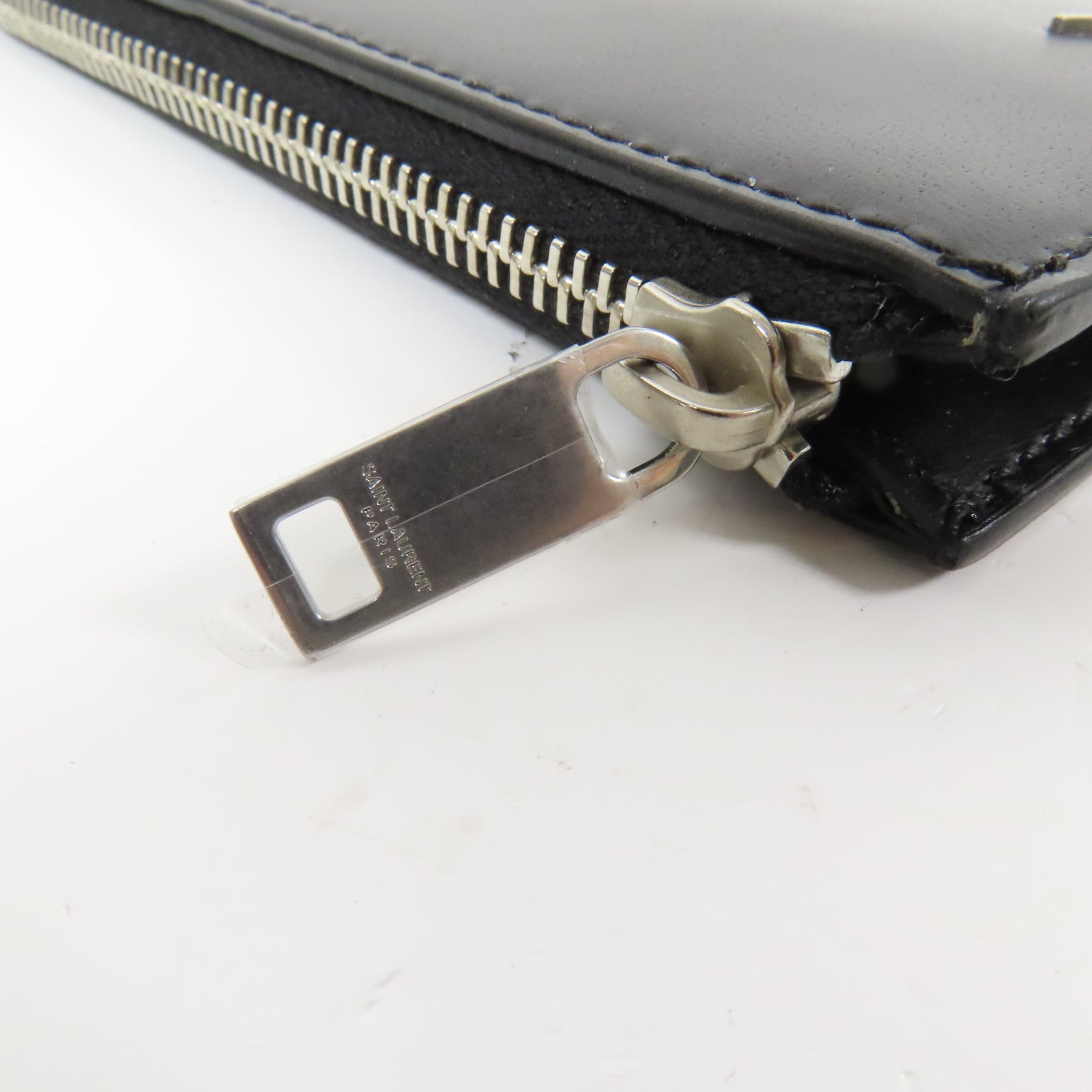 SAINT LAURENT 皮革Zip Card Case銀扣卡片套