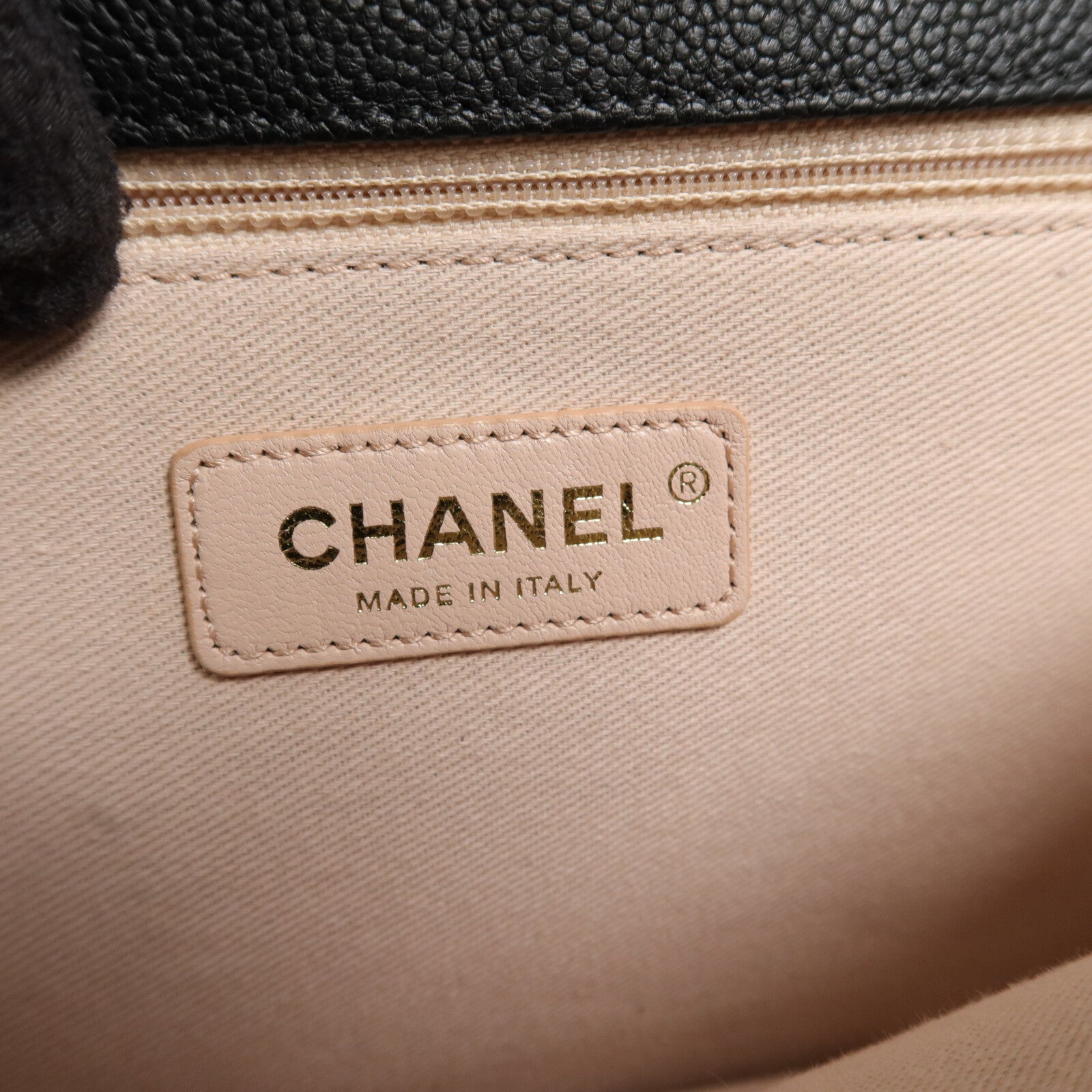 CHANEL 牛皮皮革Chain Shoulder鏈帶肩背袋