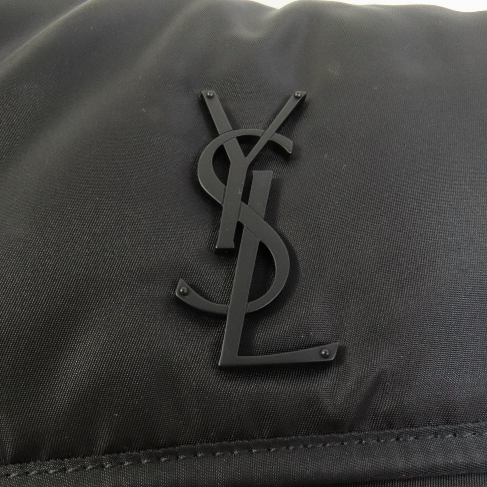 SAINT LAURENT 尼龍Niki Messaage Bag肩背袋