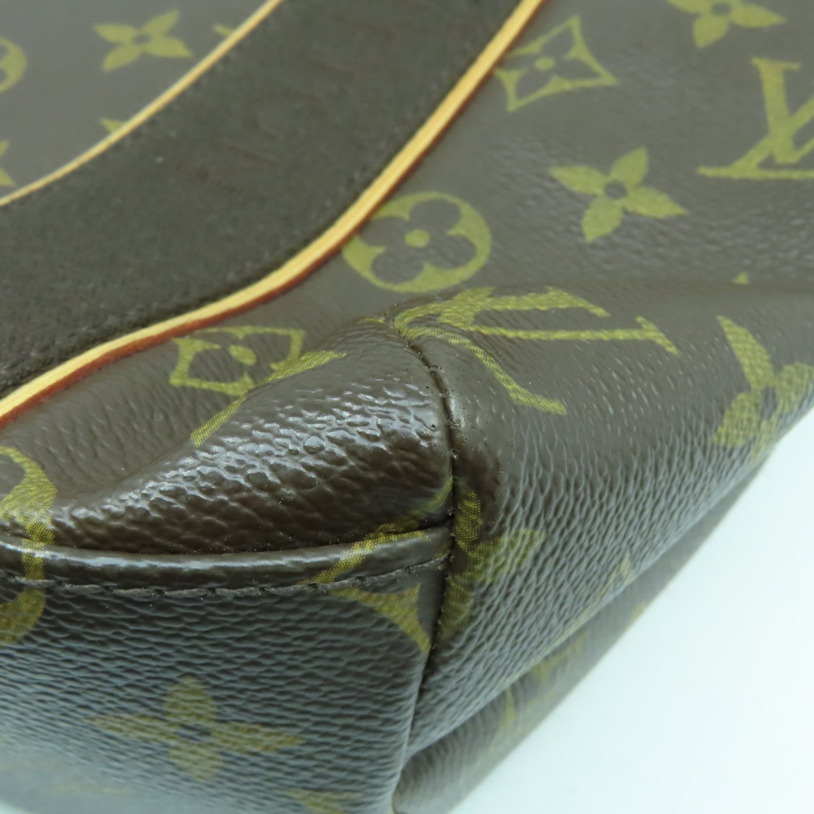 LOUIS VUITTON 【激減優惠】Monogram Cabas Beaubourg金扣肩背袋啡色