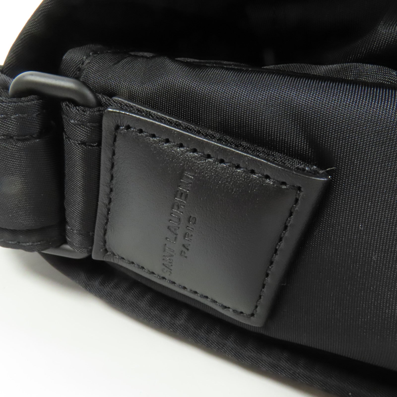 SAINT LAURENT 尼龍Niki Messaage Bag肩背袋