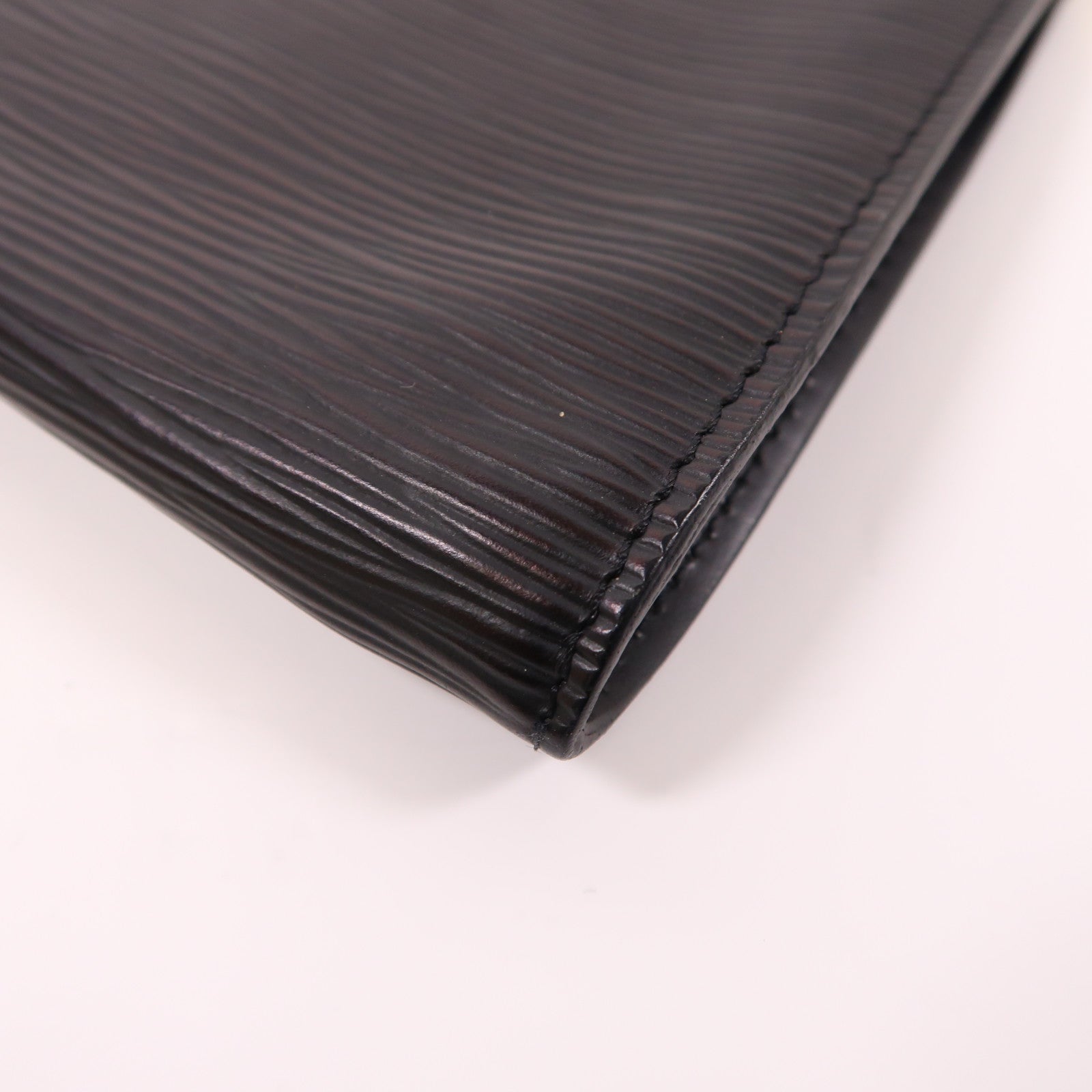 LOUIS VUITTON Epi Pochette Accessories Pouch金扣手挽袋