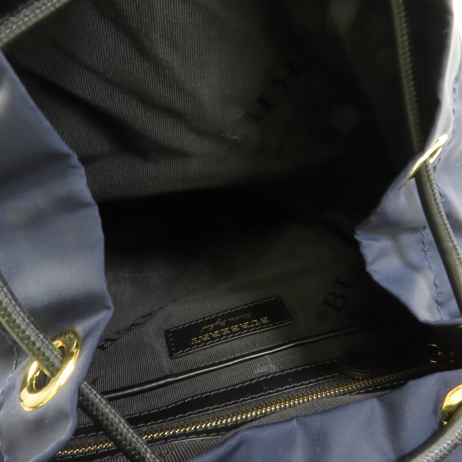 BURBERRY 尼龍Backpack金扣背包