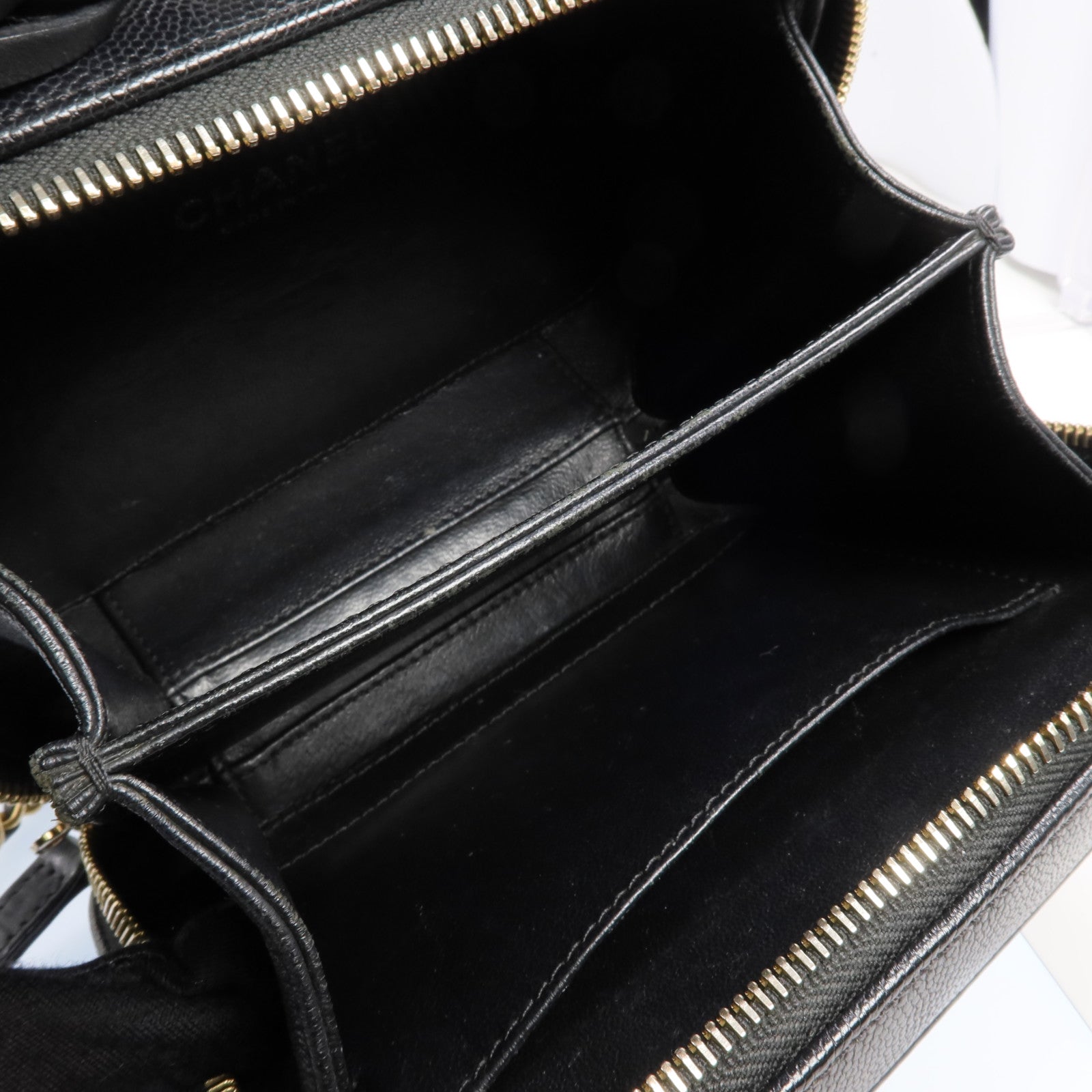 CHANEL 牛皮皮革Vanity Case金扣手挽肩背兩用袋