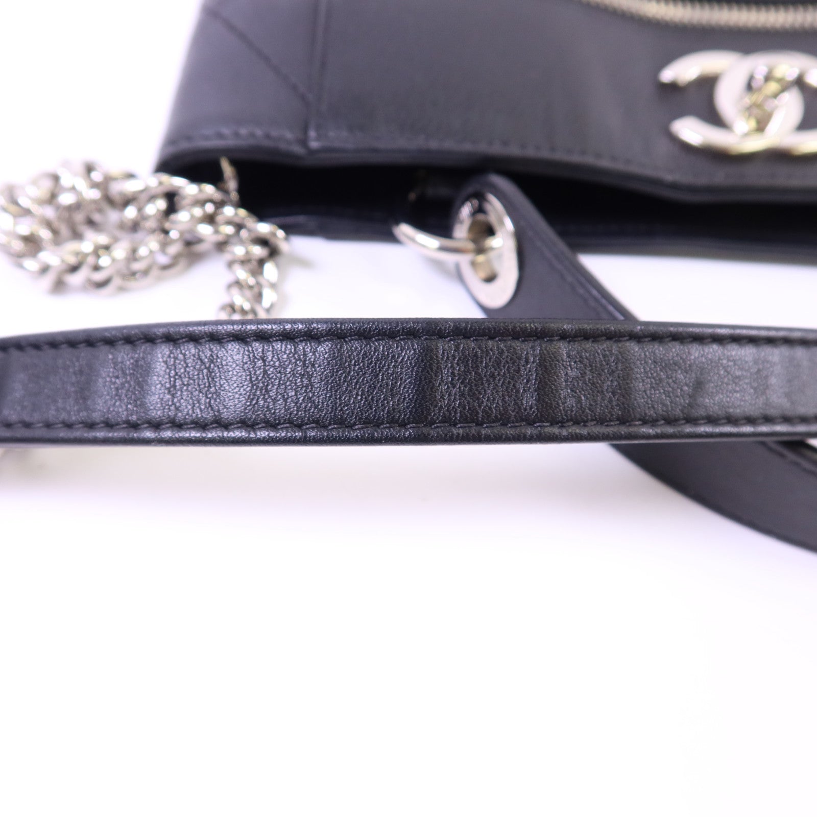 CHANEL 牛皮皮革2 Way Bucket Shoulder銀扣手挽肩背兩用袋