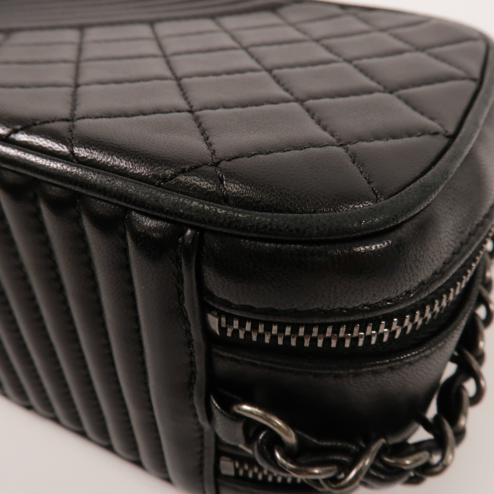 CHANEL 牛皮皮革Coco Boy Camera Bag鏈帶肩背袋