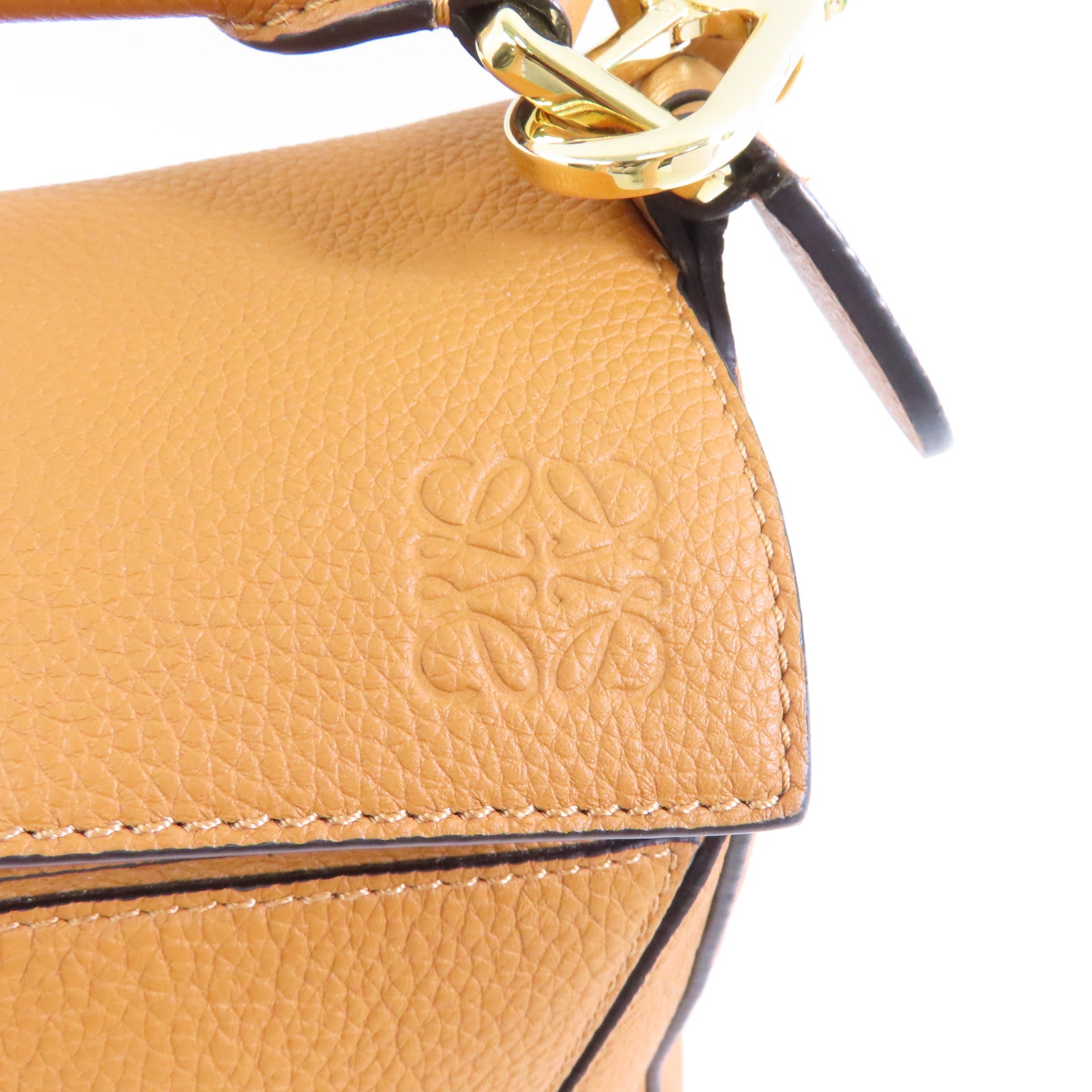 LOEWE 牛皮皮革Puzzle Small金扣手挽肩背兩用袋棕色