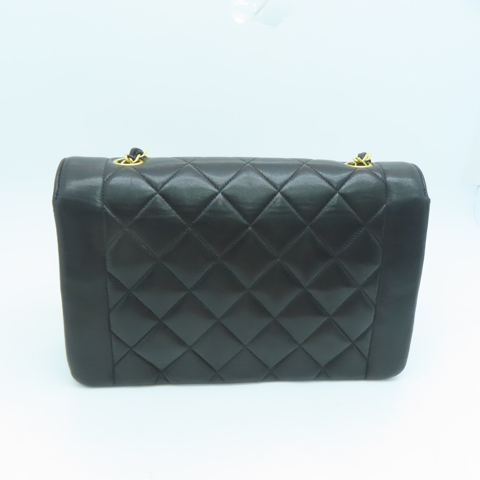 CHANEL 【激減優惠】菱格羊皮皮革Diana Chain Shoulder金扣鏈帶肩背袋黑色
