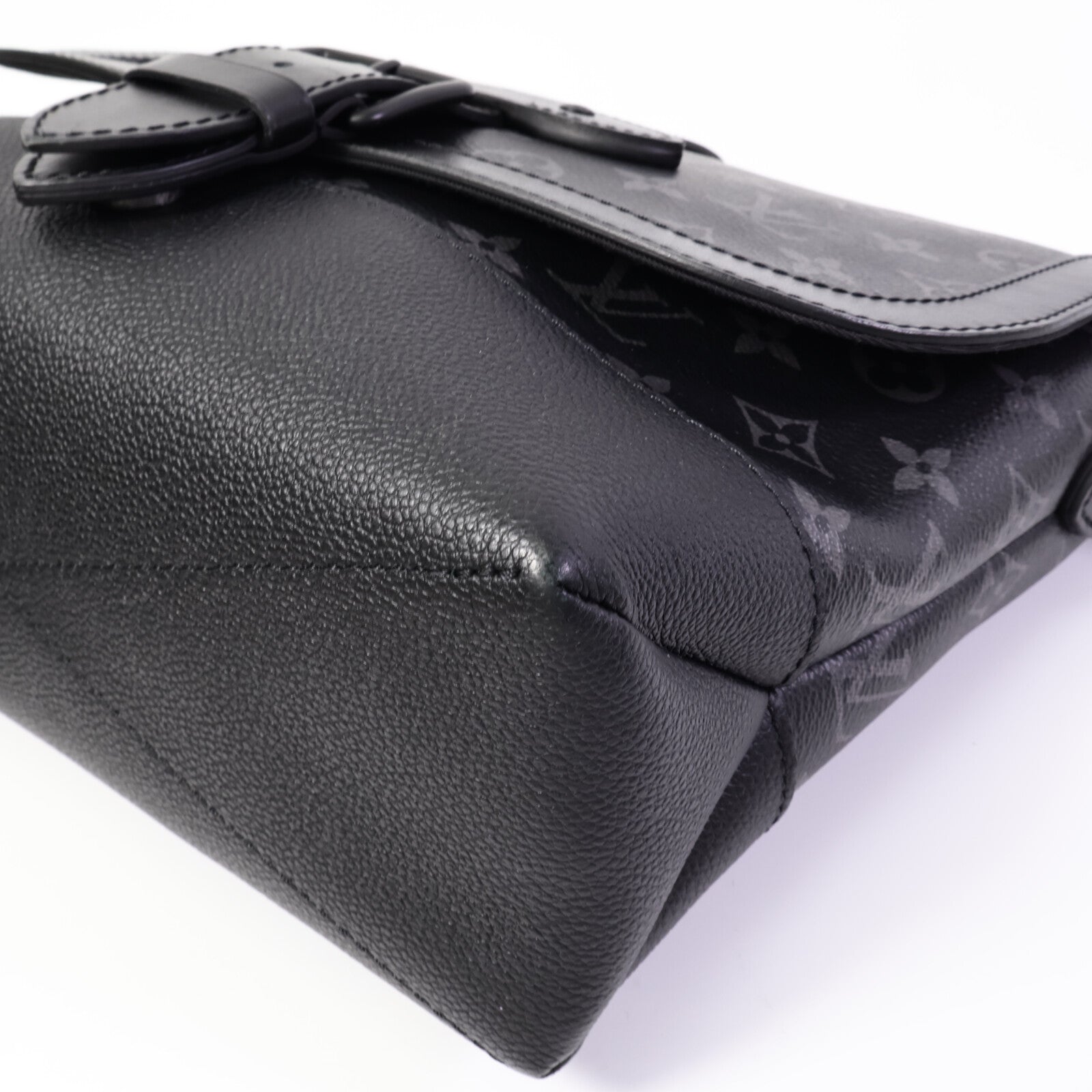 LOUIS VUITTON Monogram Eclipse Saumur肩背袋