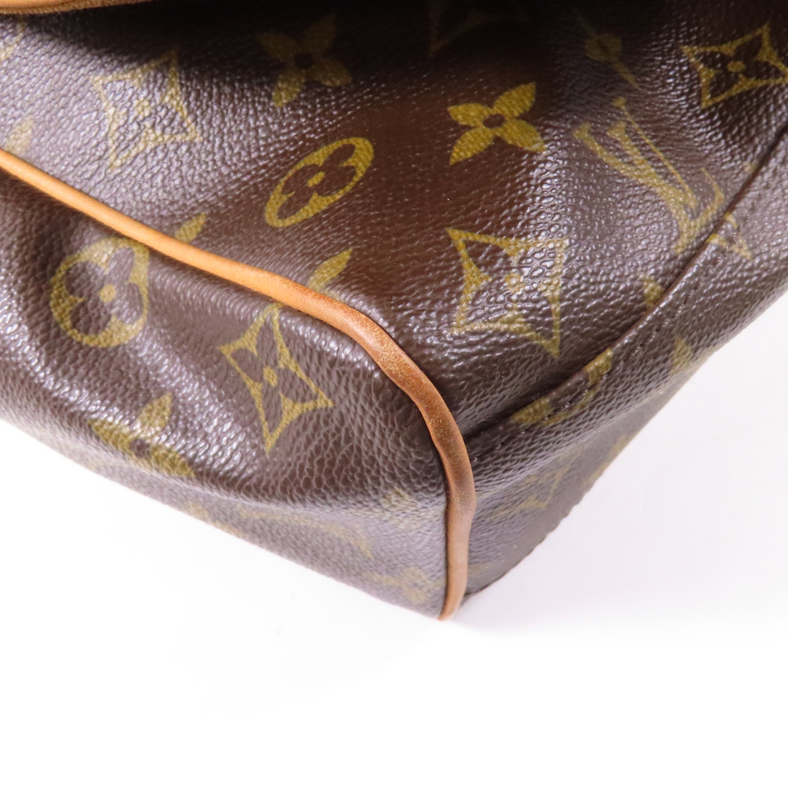 LOUIS VUITTON 【激減優惠】Monogram Shoulder Bag金扣肩背袋啡色