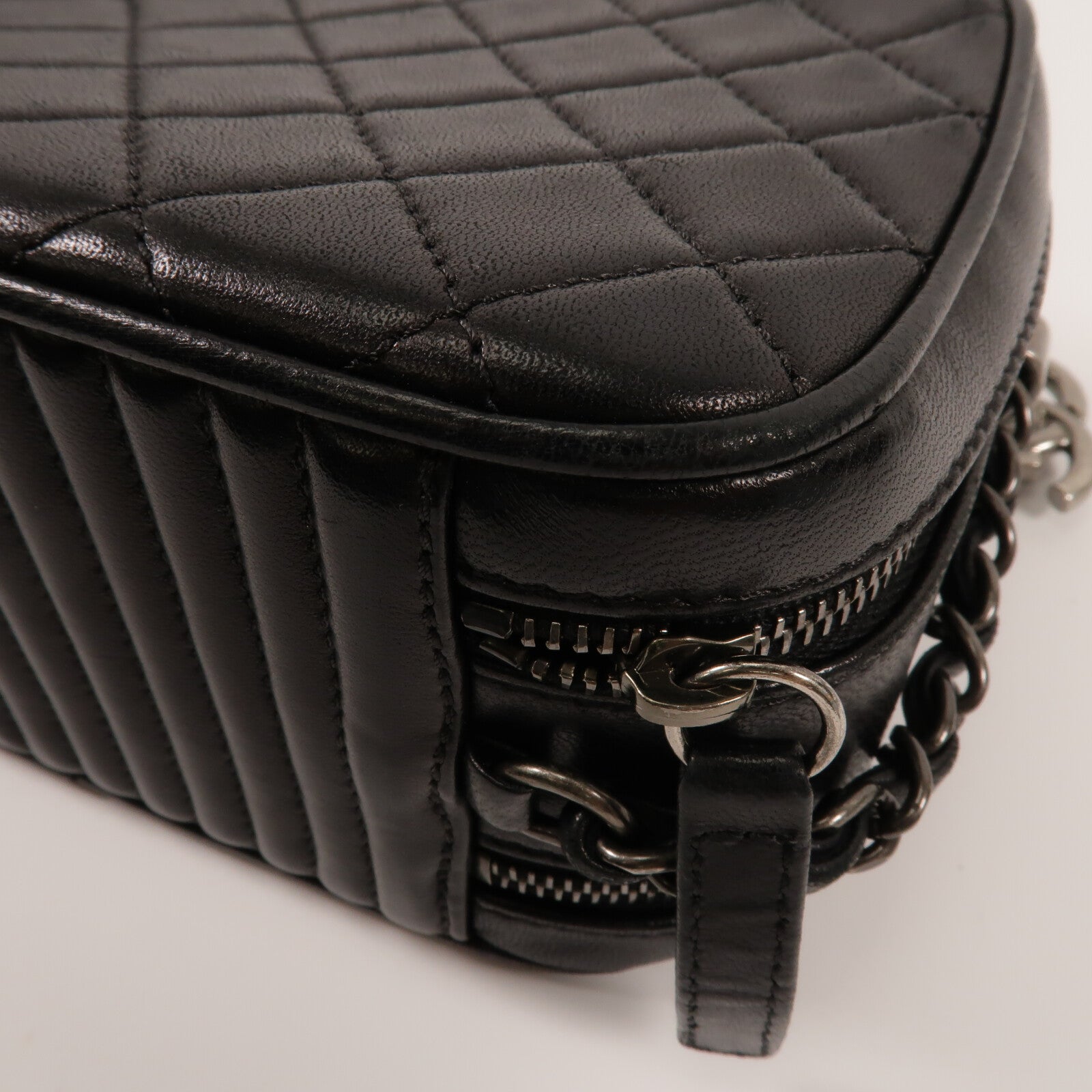 CHANEL 牛皮皮革Coco Boy Camera Bag鏈帶肩背袋