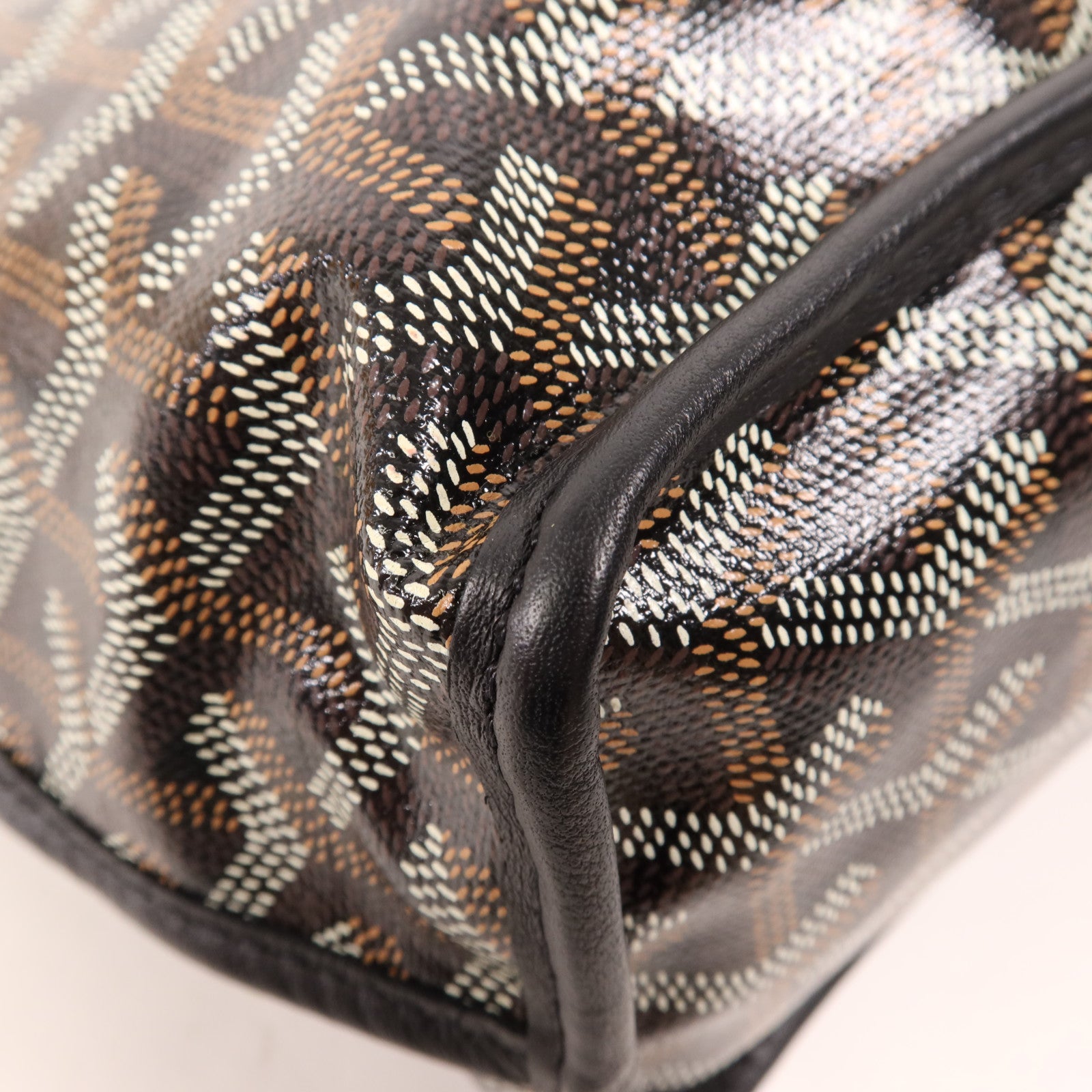 GOYARD 塗層帆布Anjou Mini Bag銀扣手挽袋