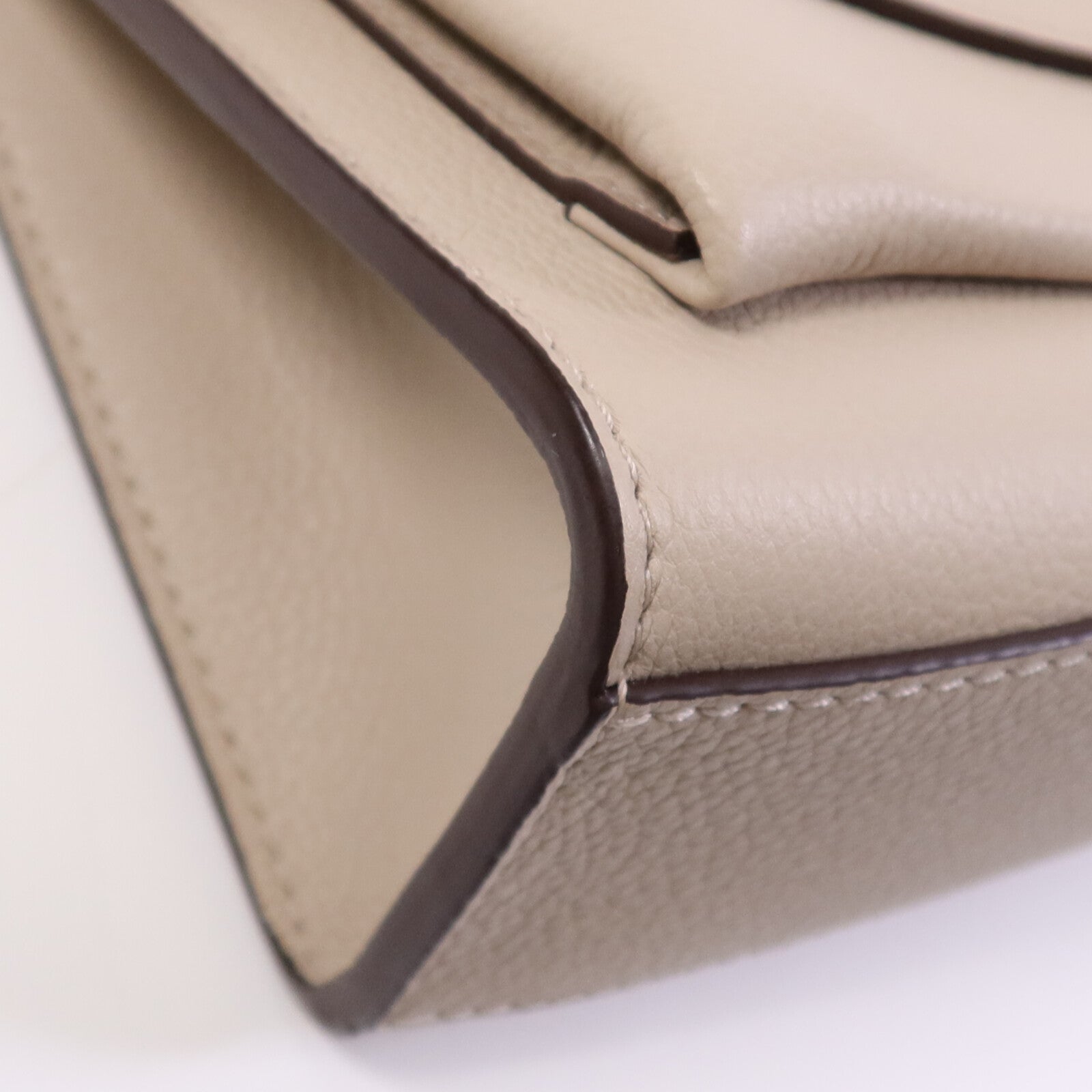 LOUIS VUITTON 牛皮皮革Mylockme金扣鏈帶肩背袋