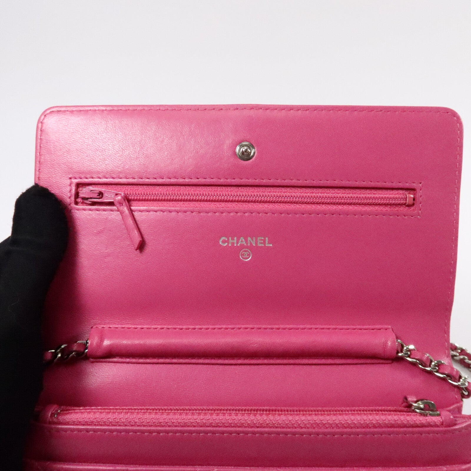 CHANEL 羊皮皮革WOC Wallet On Chain鏈帶肩背袋