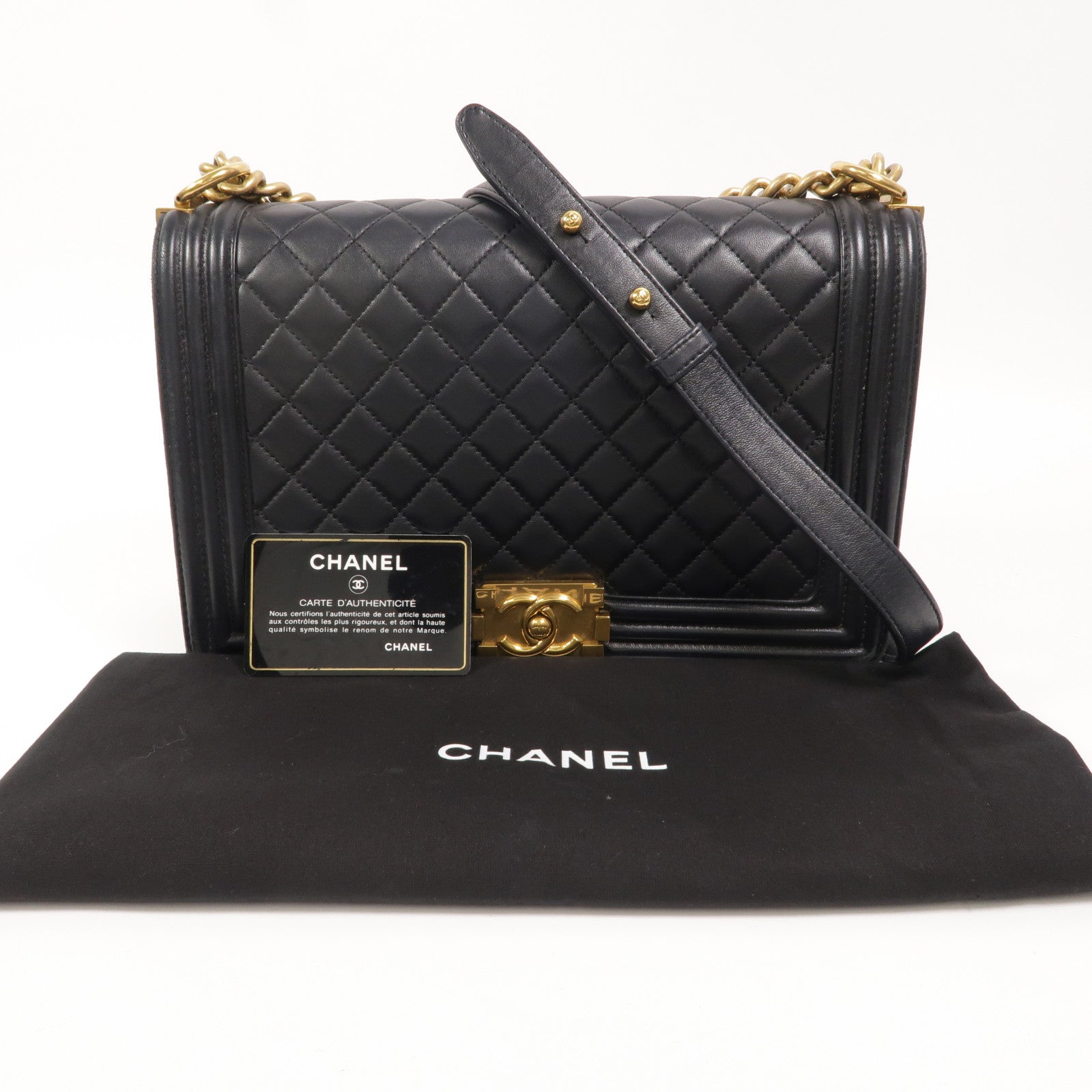 CHANEL 羊皮皮革Boy 28鏈帶肩背袋