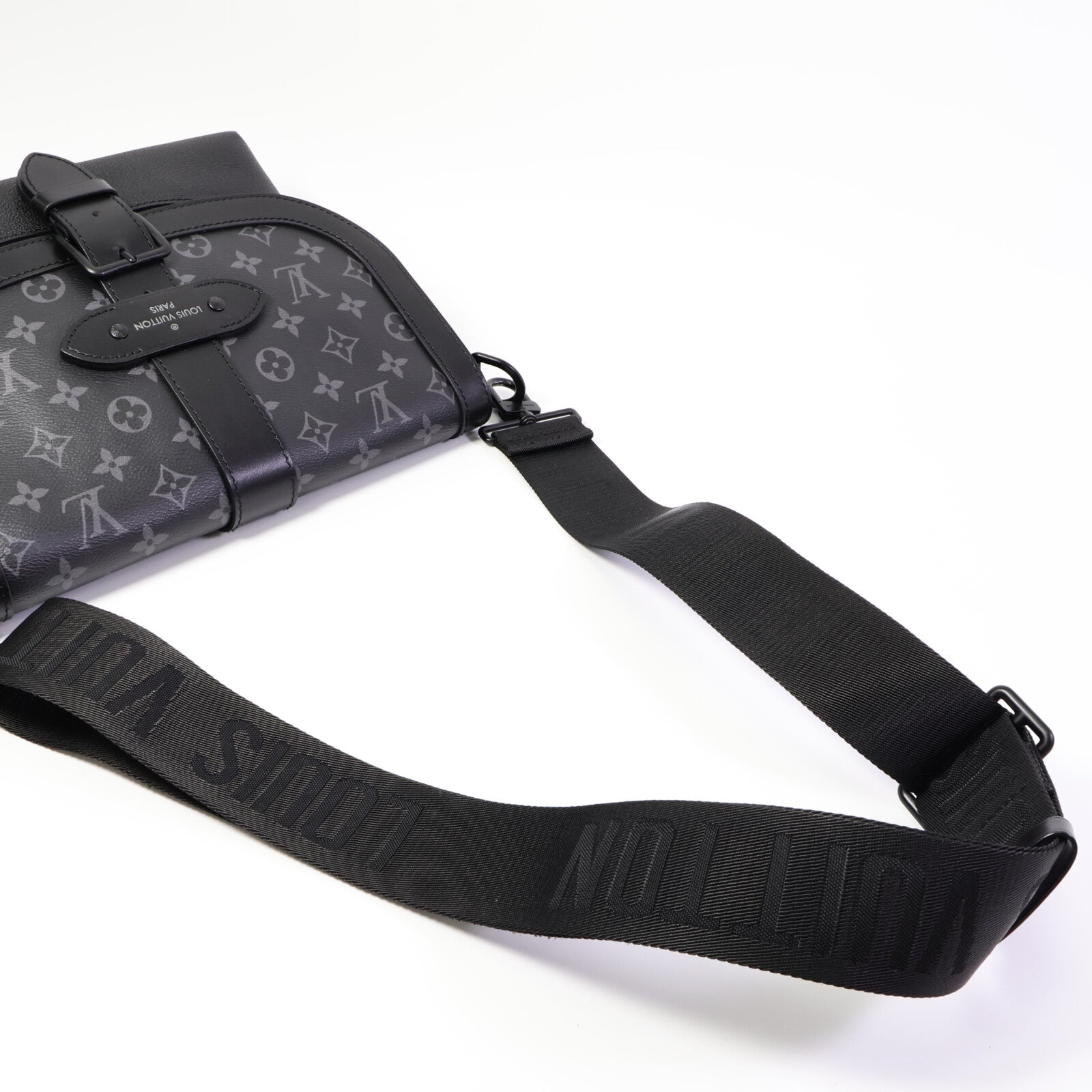 LOUIS VUITTON Monogram Eclipse Saumur肩背袋
