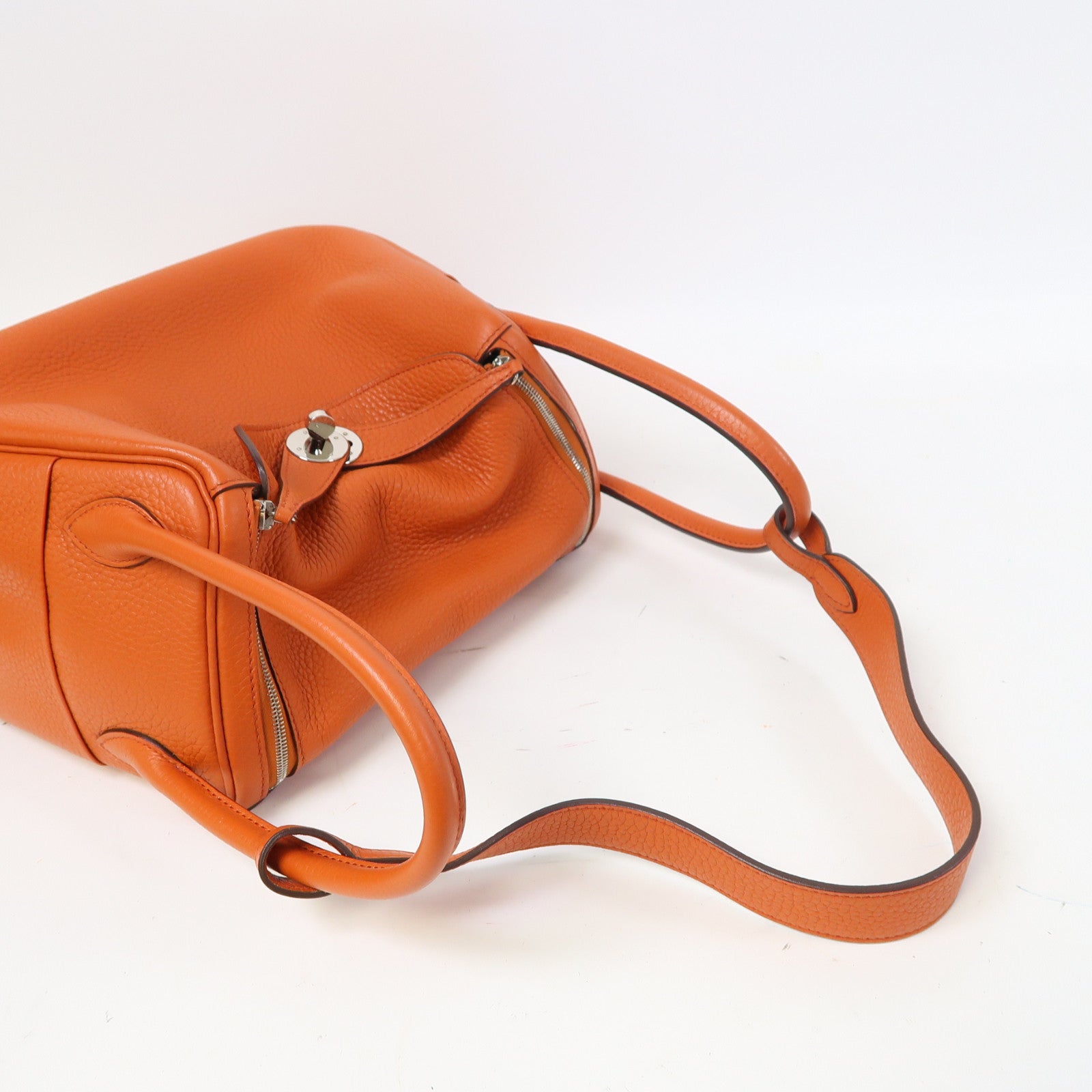 HERMES Clemence皮革Lindy 26銀扣手挽肩背兩用袋Terre Battue橙色