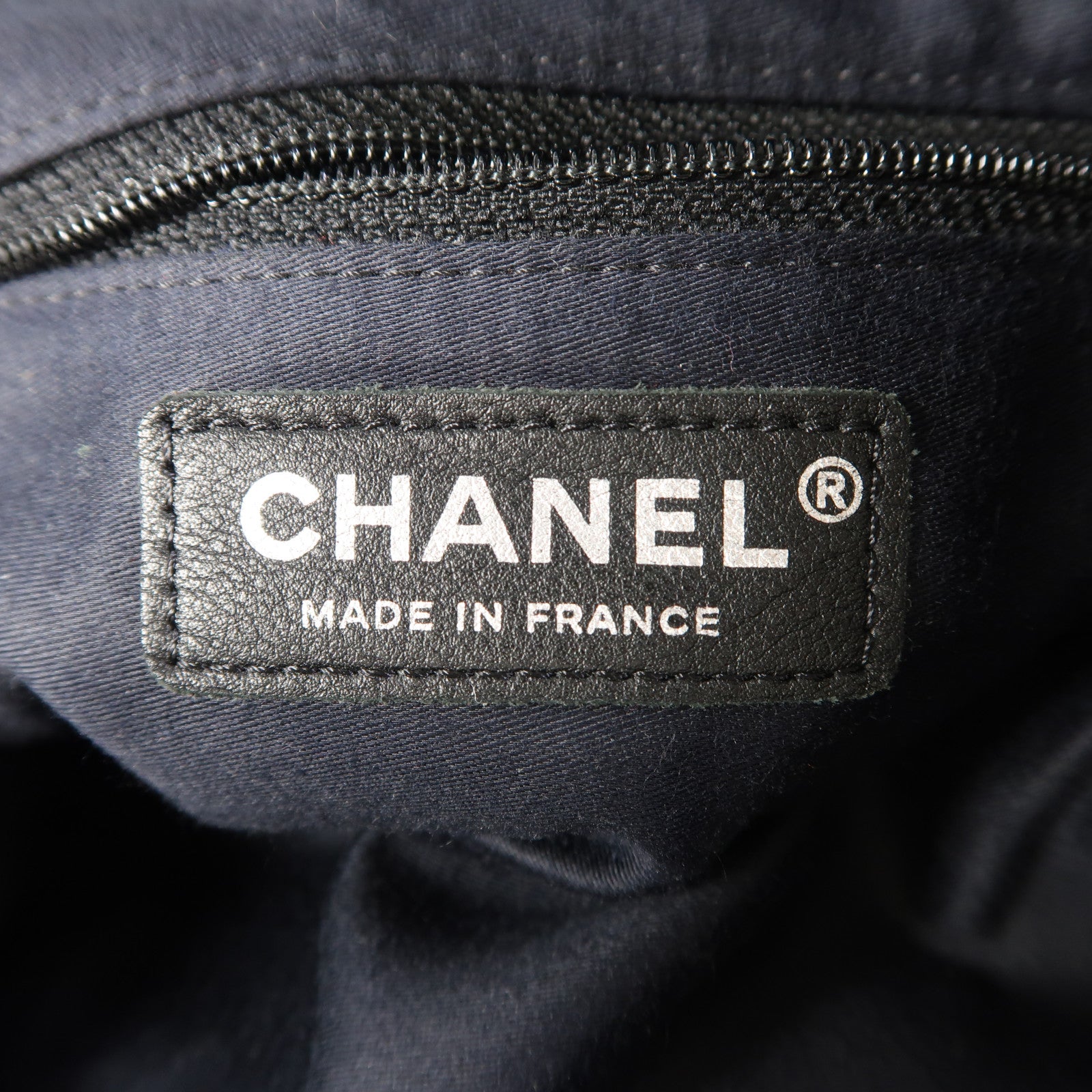 CHANEL 斜紋軟呢Shoulder Bag銀扣肩背袋