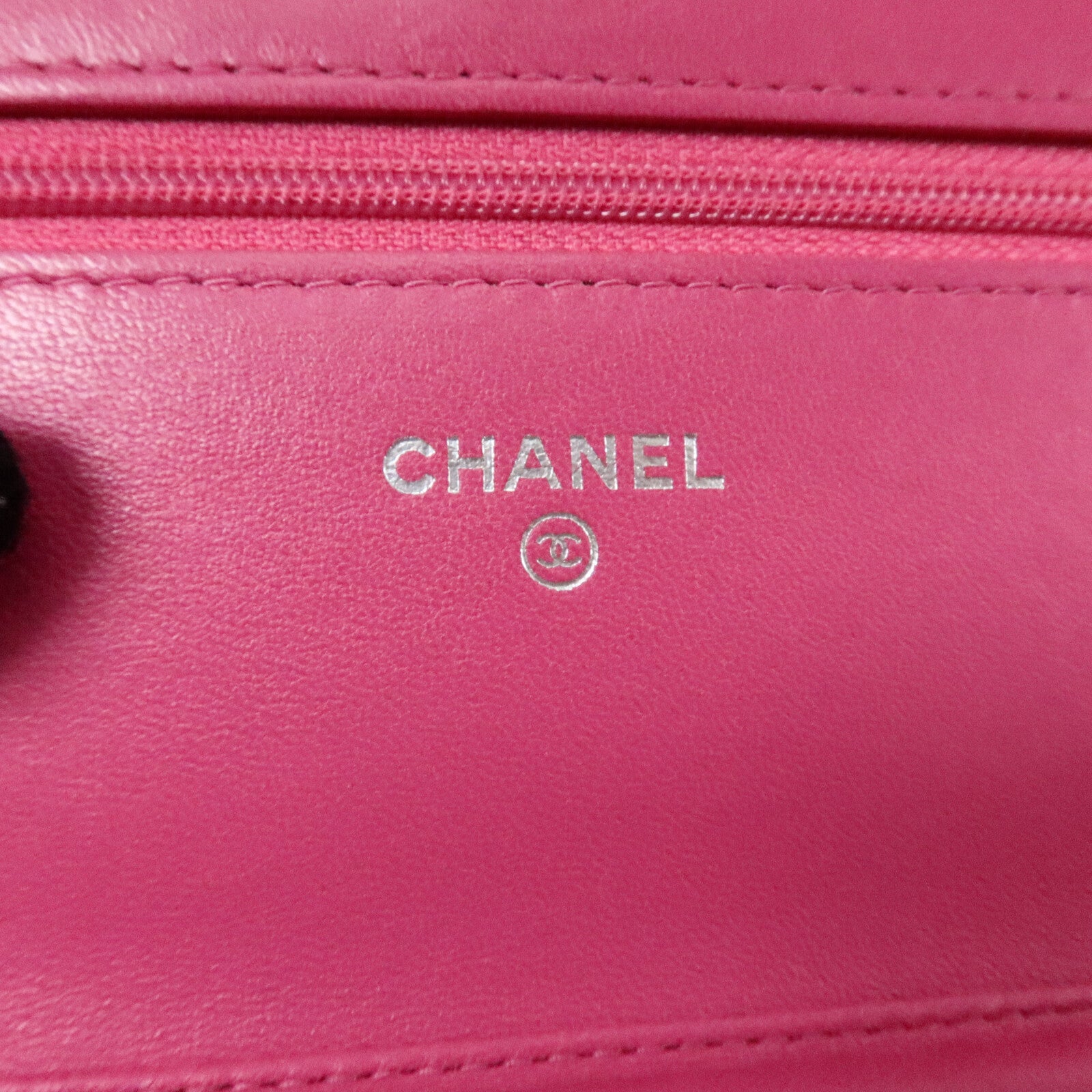 CHANEL 羊皮皮革WOC Wallet On Chain鏈帶肩背袋