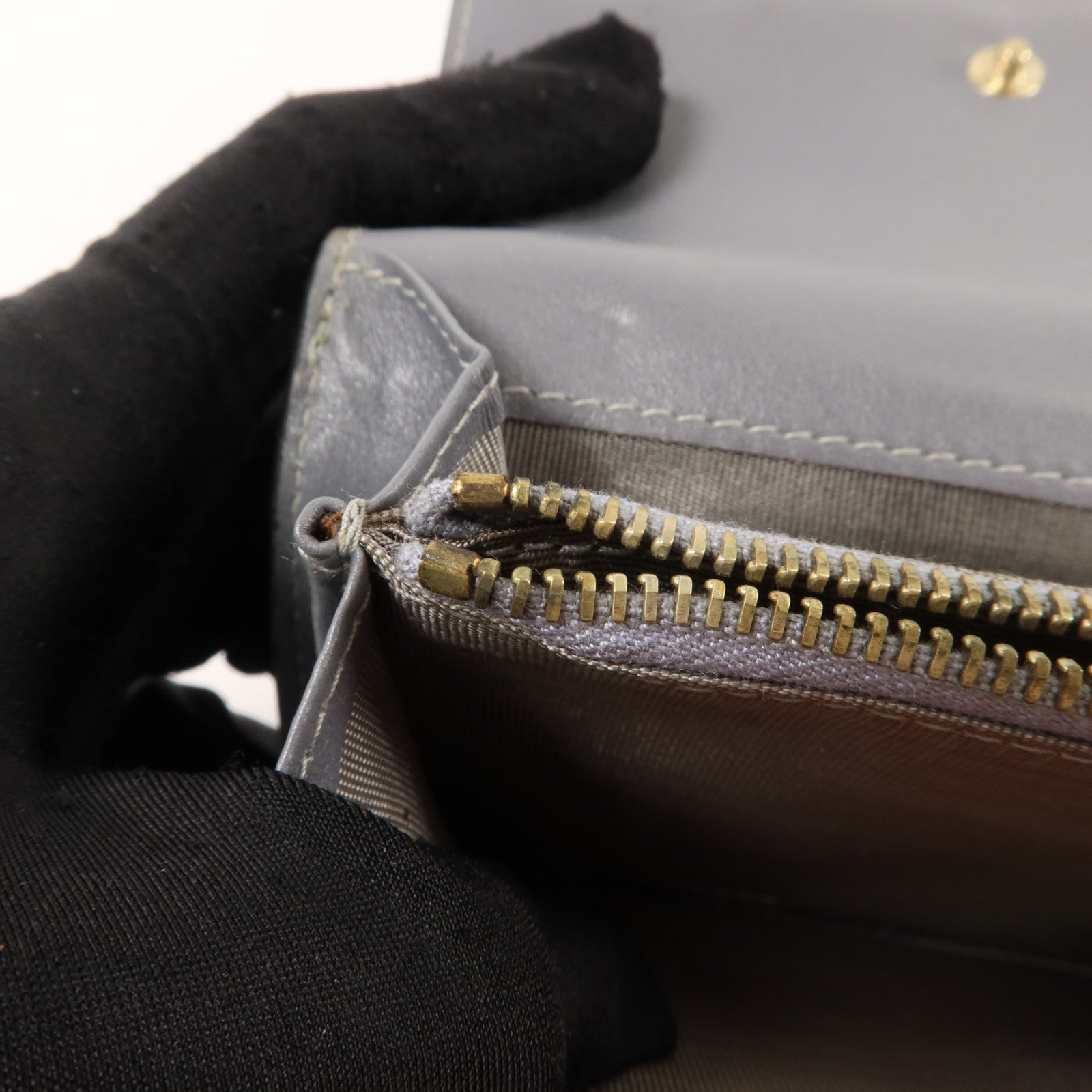 Valentino 牛皮皮革Rockstud Wallet錢包
