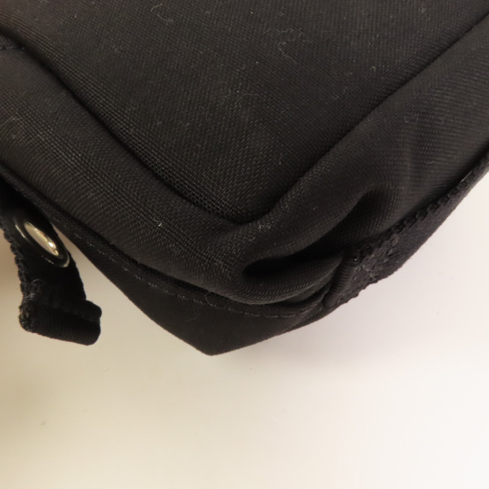 Valentino 帆布VLTN Garavami Shoulder Bag肩背袋