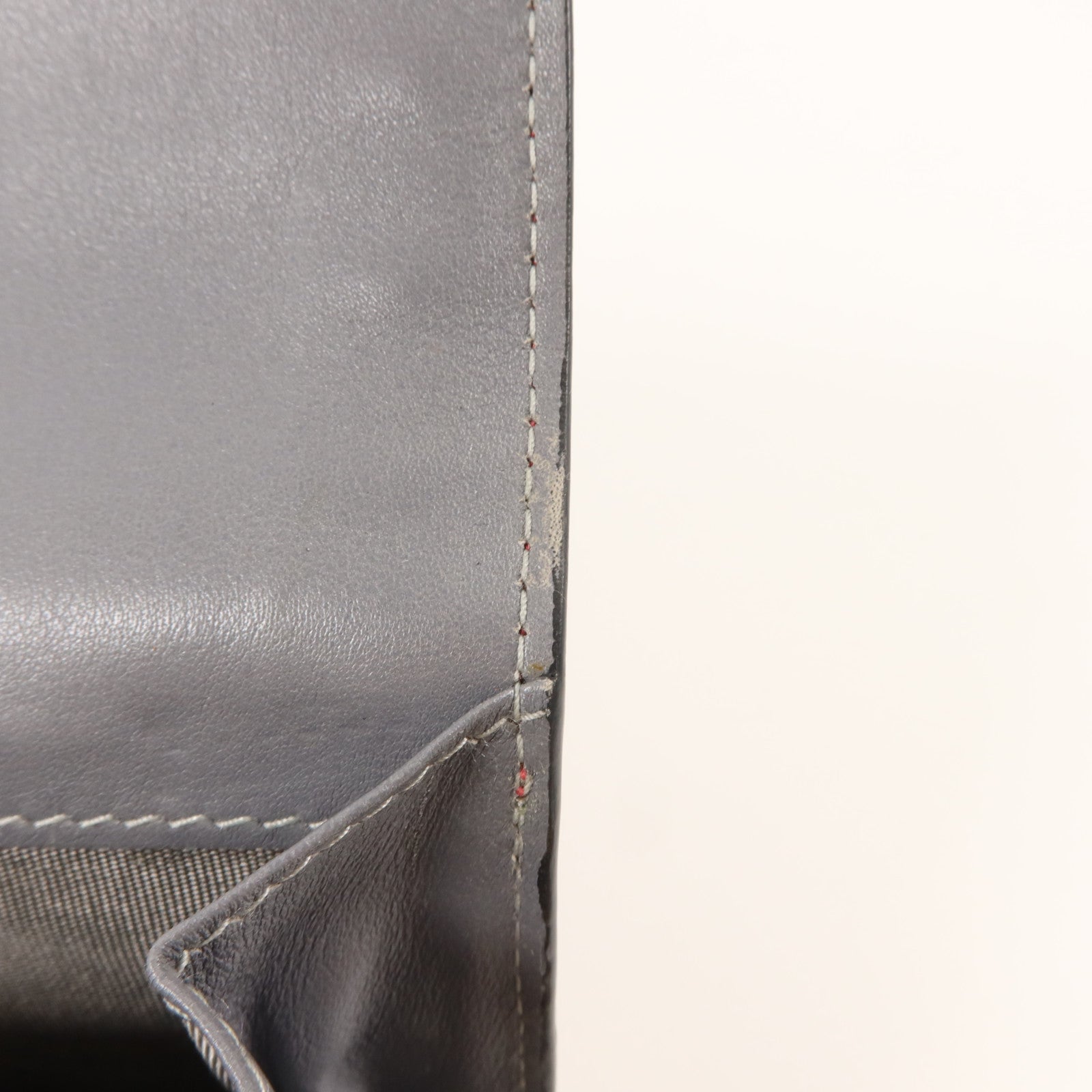 Valentino 牛皮皮革Rockstud Wallet錢包