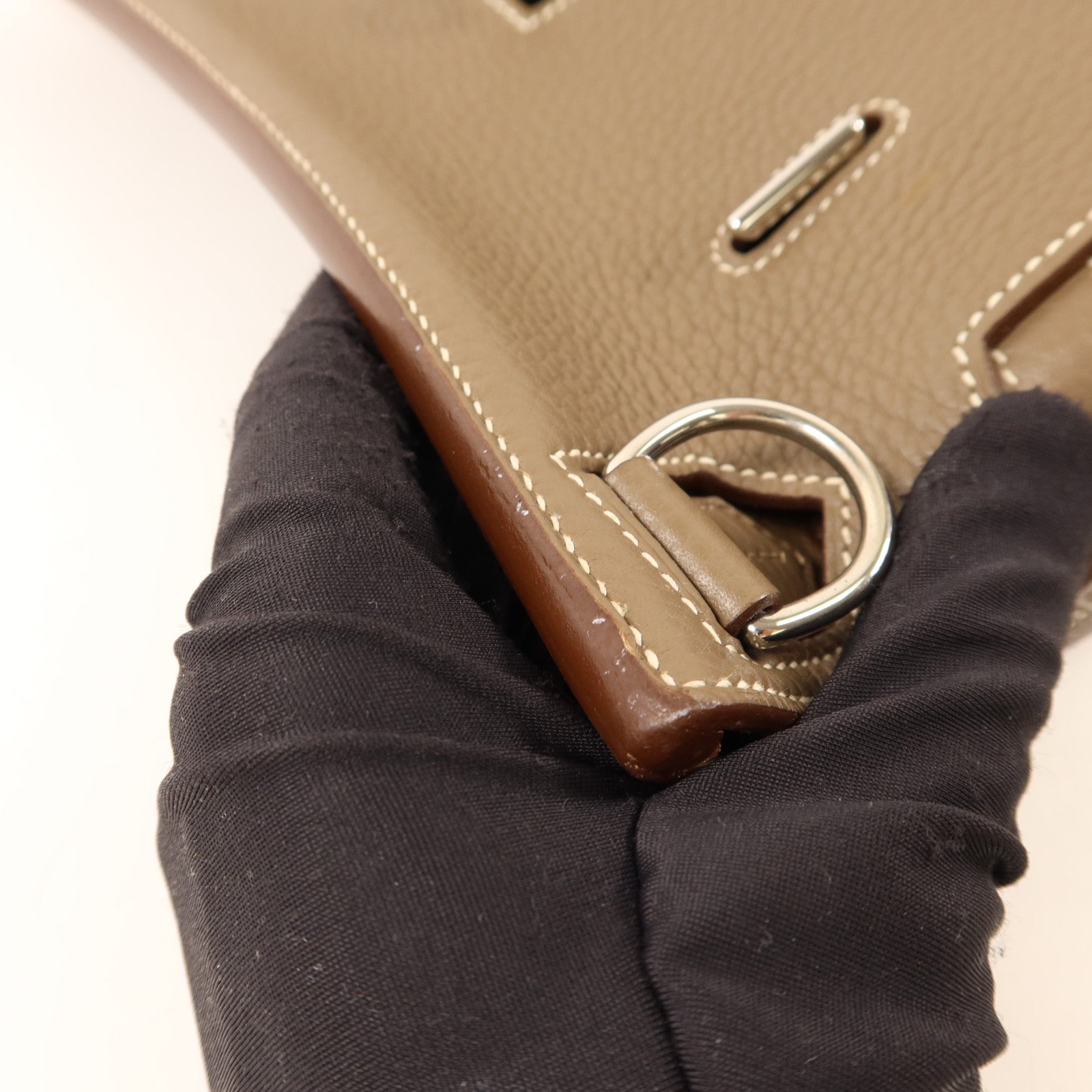 HERMES Clemence皮革Jypsiere 28銀扣肩背袋Etoupe