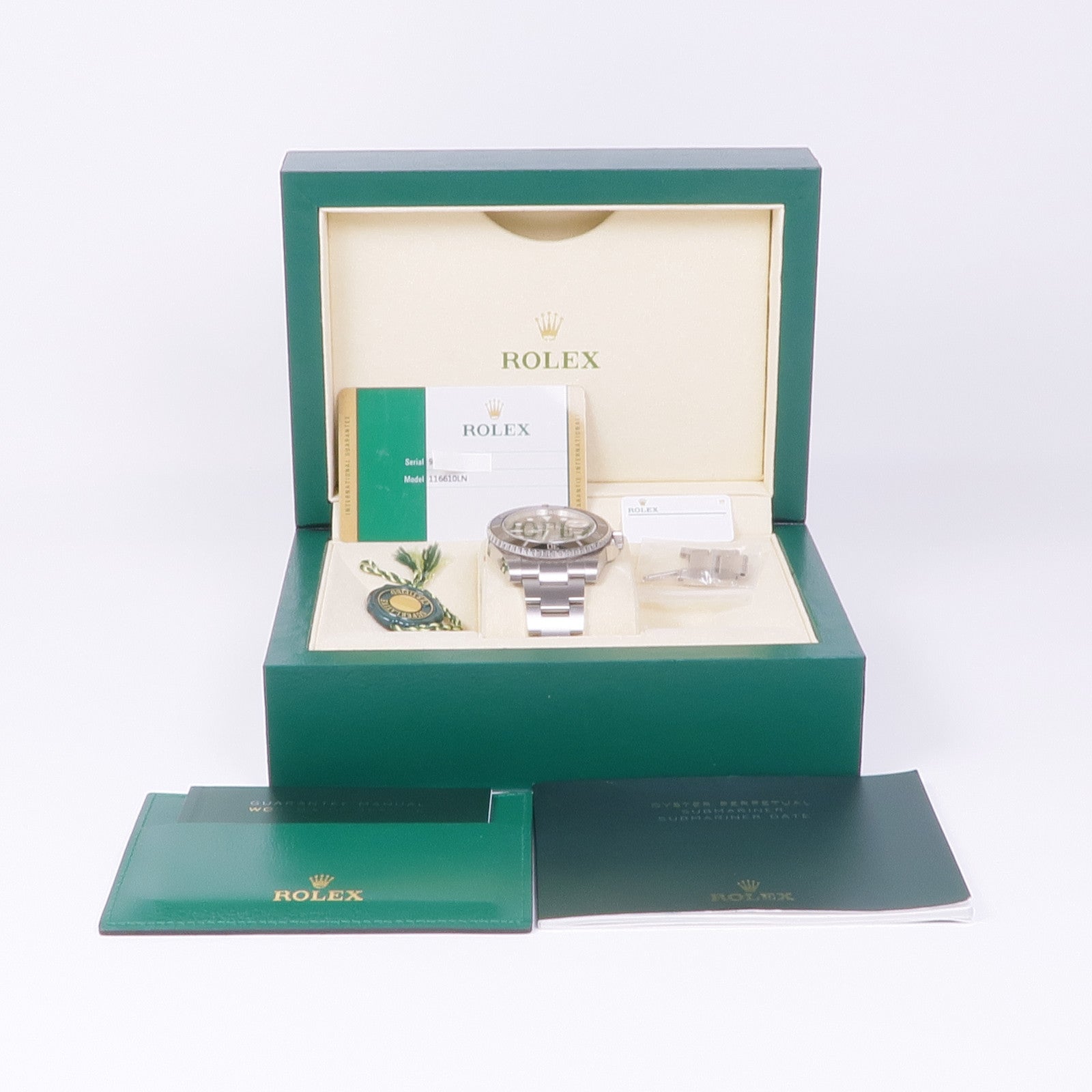 ROLEX Submarinar Date 116610LN