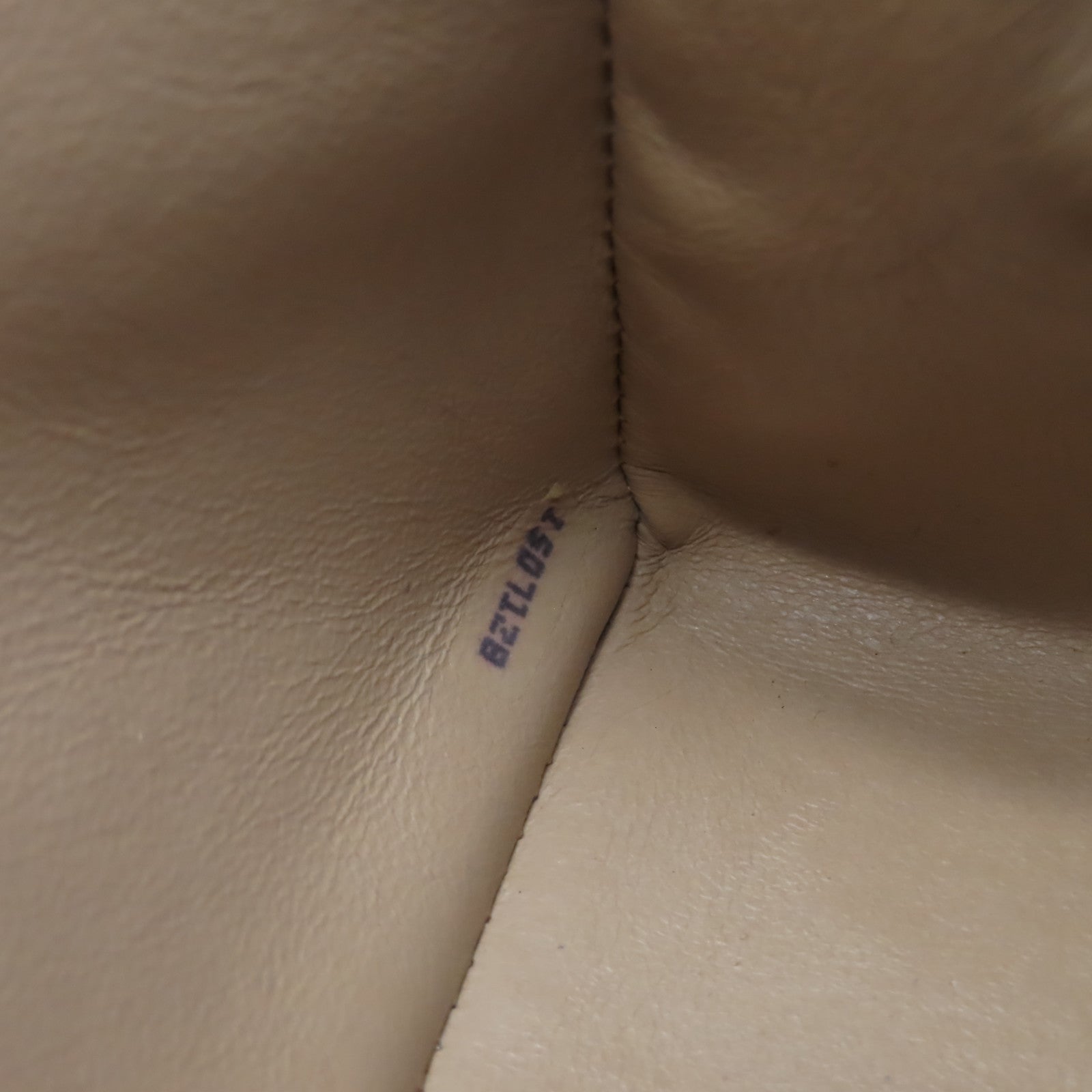 CHANEL 【激減優惠】菱格羊皮皮革Chain Shoulder Bag金扣鏈帶肩背袋杏色