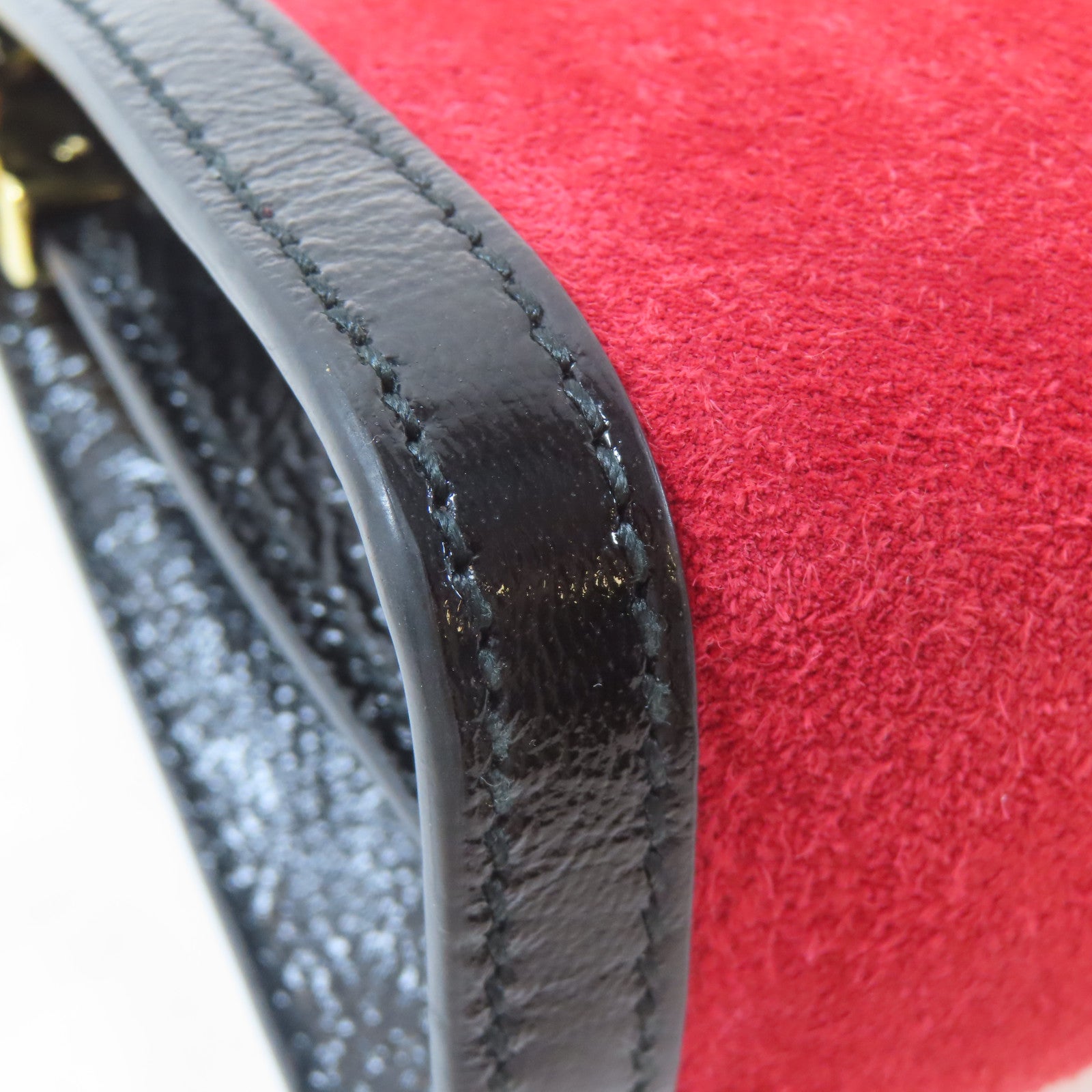 GUCCI 麂皮皮革Ophidia金扣鏈帶肩背袋紅色/黑色