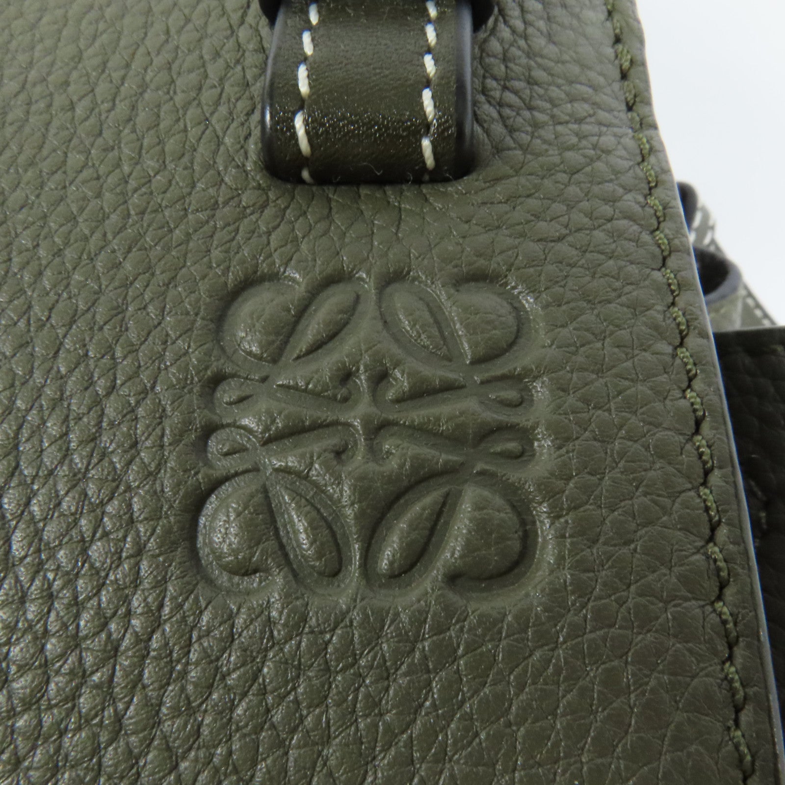 LOEWE 牛皮皮革Hammock Mini手挽肩背兩用袋