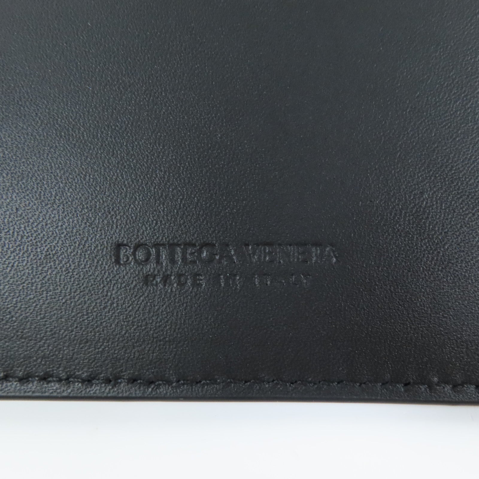 BOTTEGA VENETA 皮革Zip Card Case銀扣卡片套