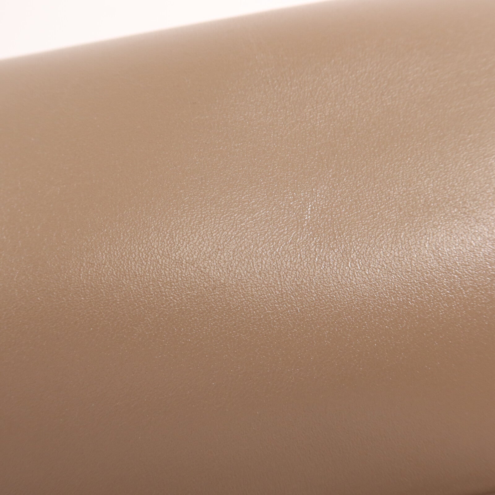 Dior 牛皮皮革Bobby Large金扣肩背袋