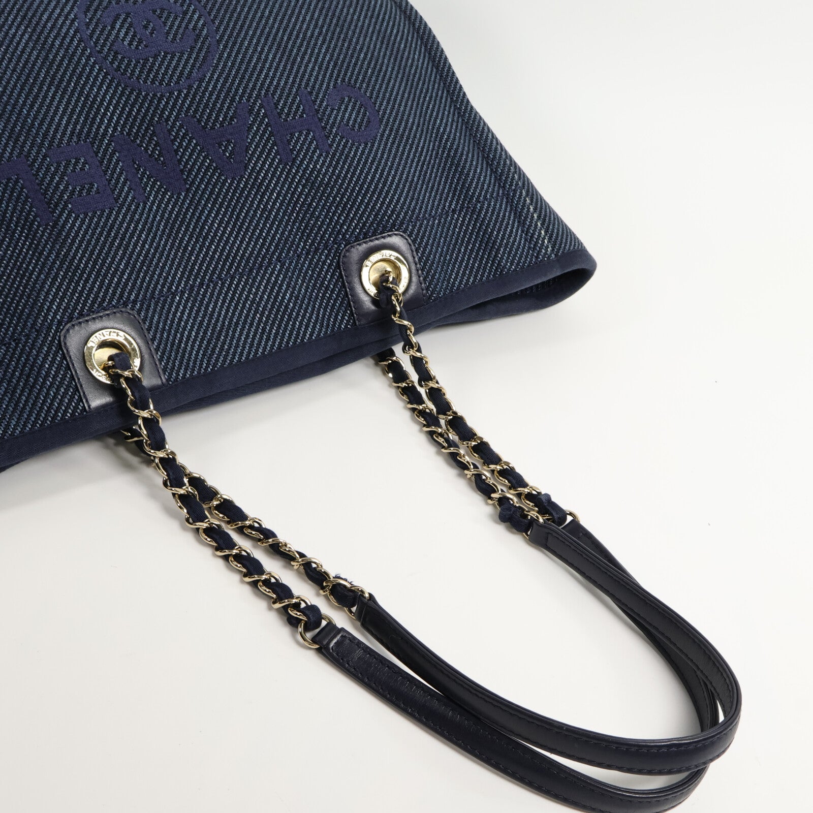 CHANEL 牛仔布Deauville Tote手挽袋