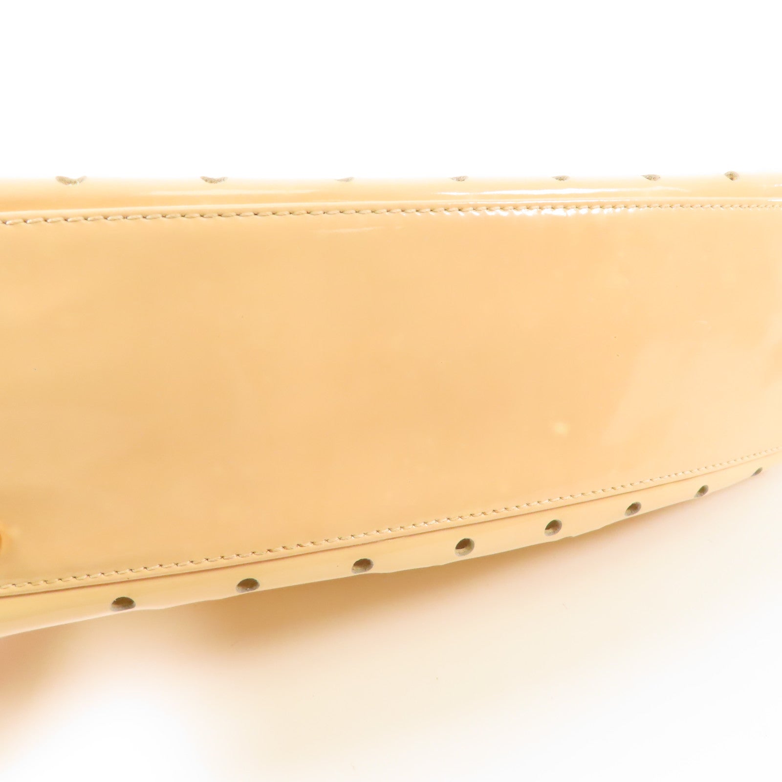 CHANEL PVC Hand Bag金扣手挽袋