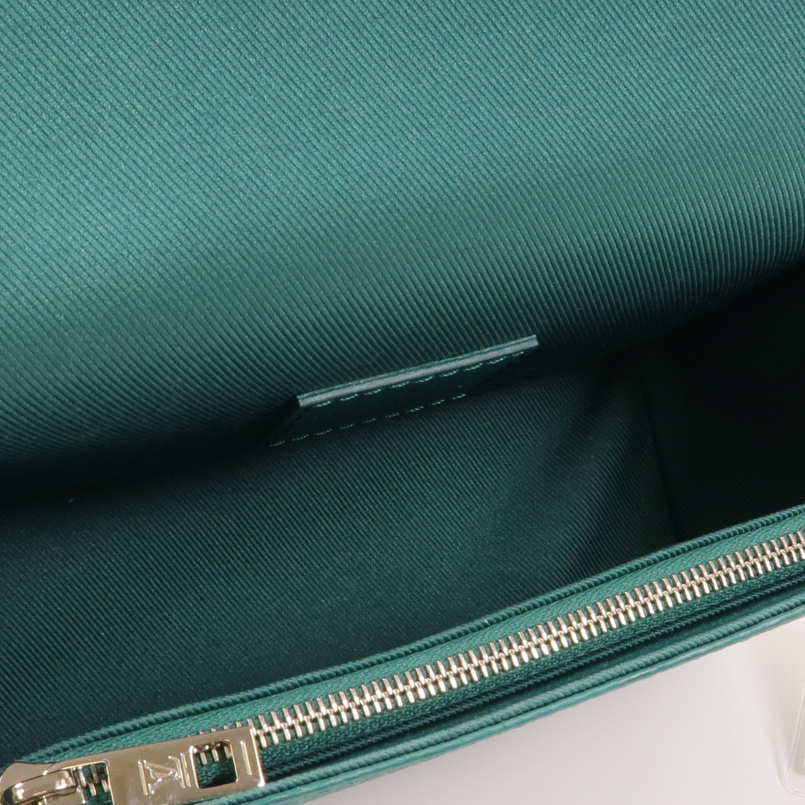 LOUIS VUITTON 牛皮皮革Aerogram Fastline銀扣肩背袋