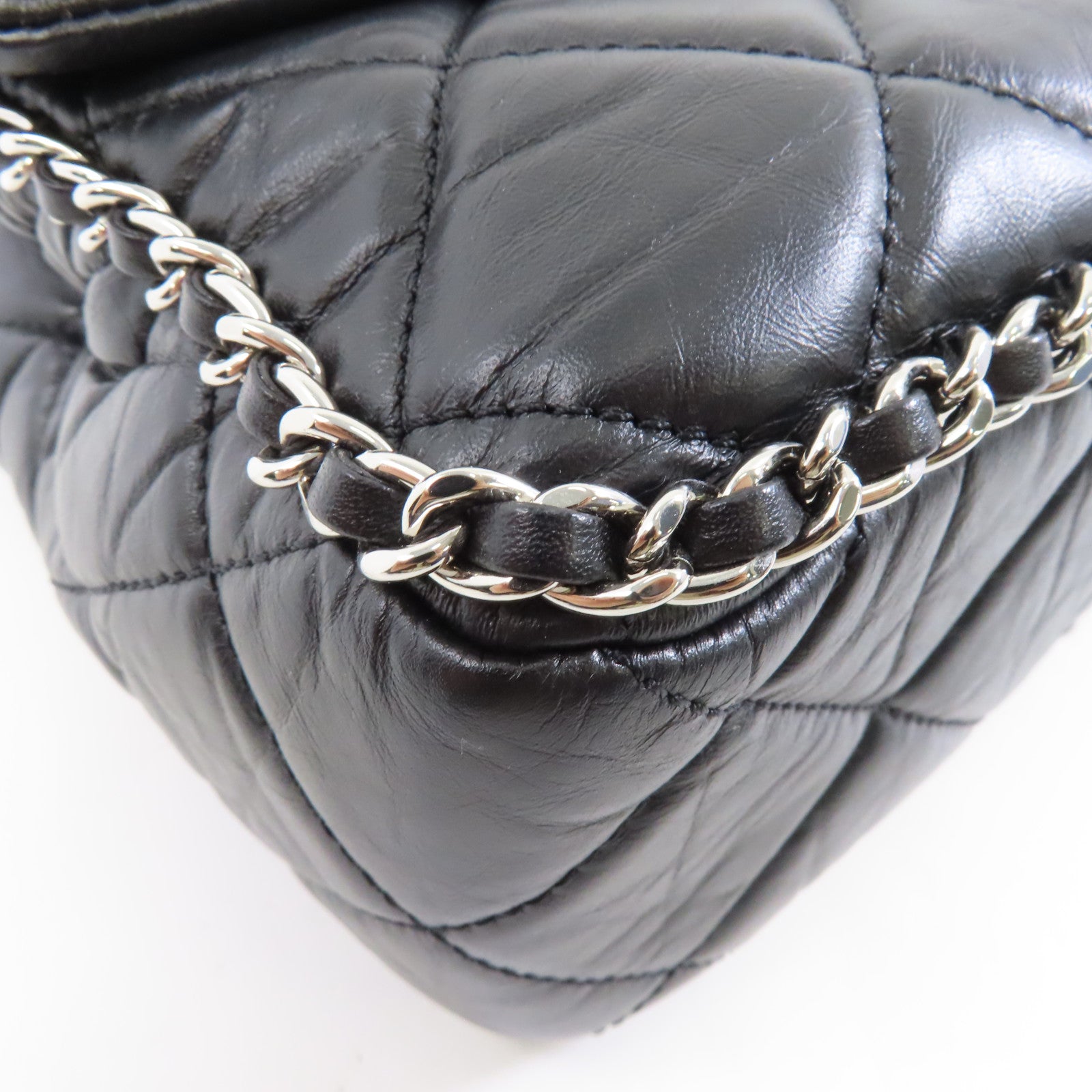 CHANEL 菱格皮革Chain Shoulder銀扣鏈帶肩背袋黑色