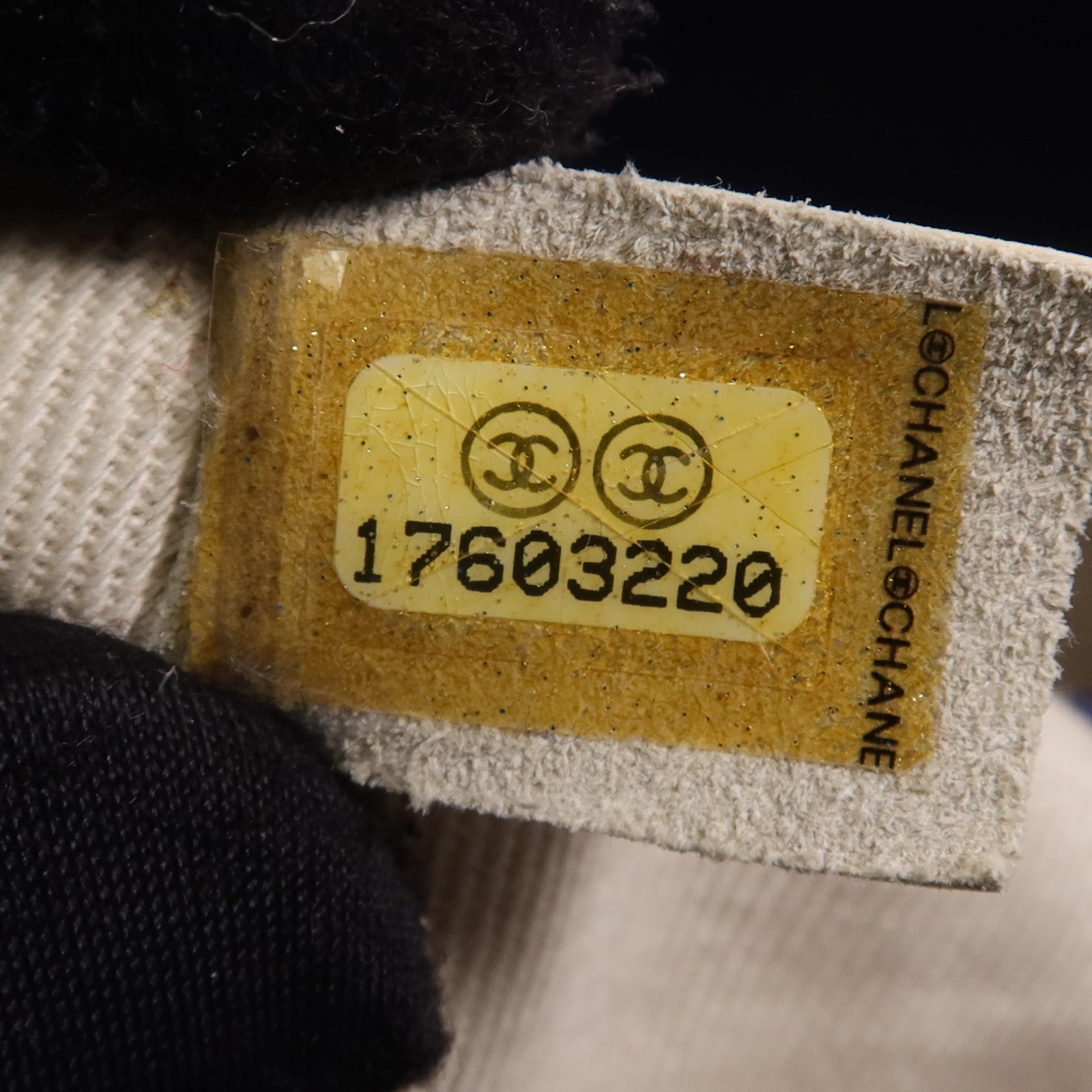 CHANEL 牛皮皮革Shoulder Bag銀扣鏈帶肩背袋