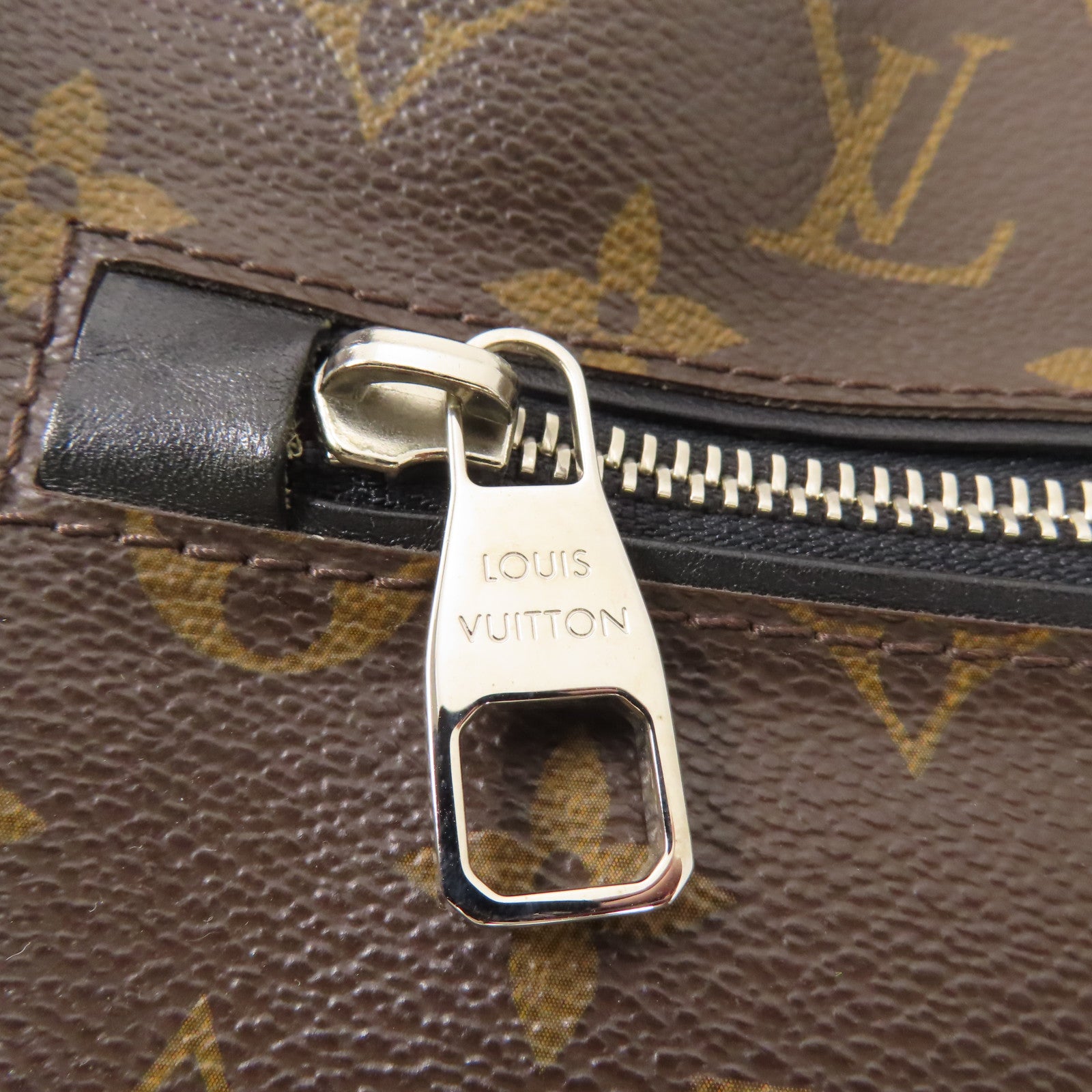 LOUIS VUITTON Monogram Macassar Torres銀扣肩背袋