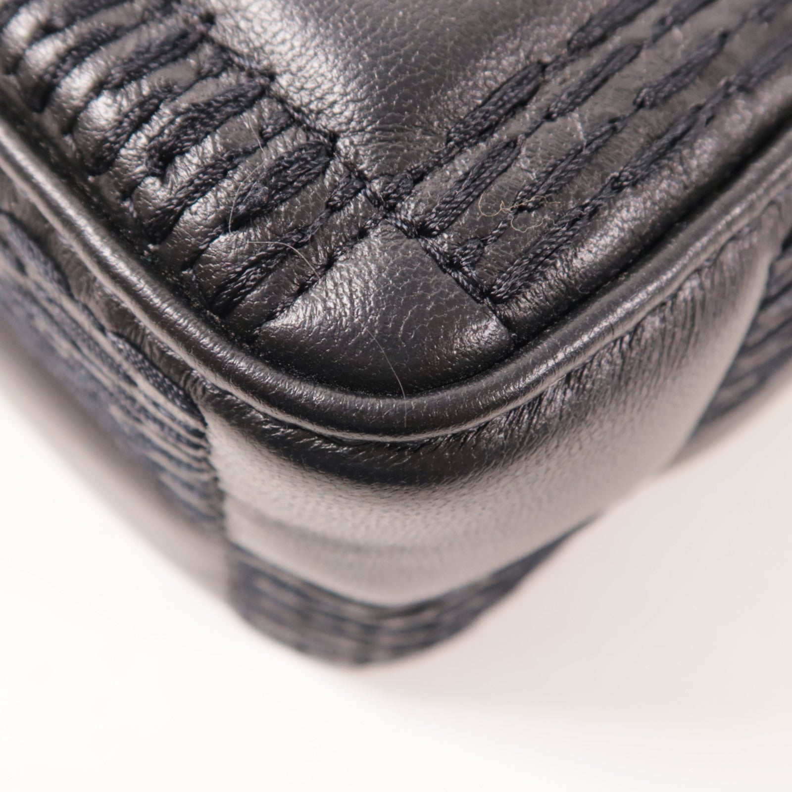 LOUIS VUITTON 【激減優惠】羊皮皮革Troca PM金扣鏈帶肩背袋