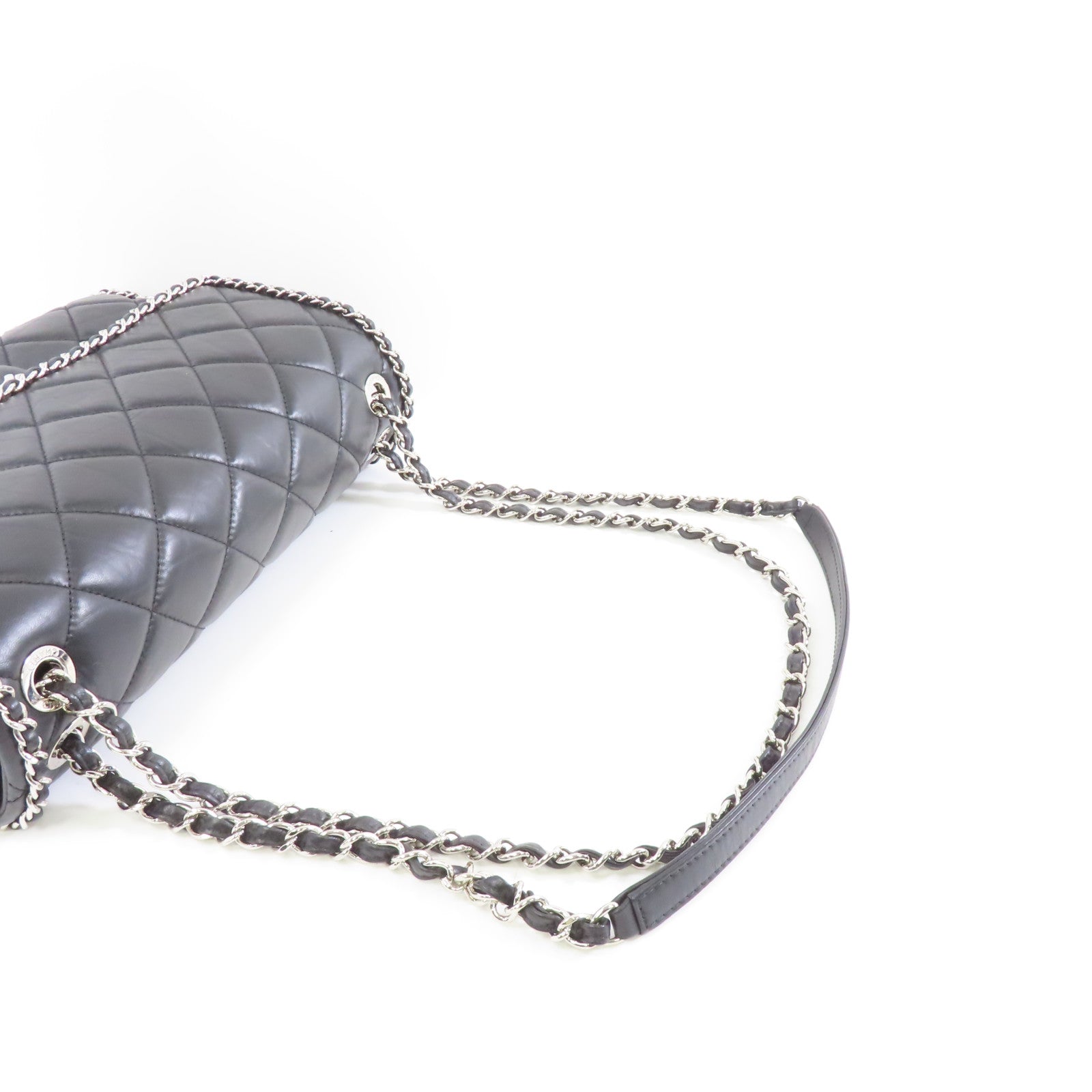 CHANEL 菱格皮革Chain Shoulder銀扣鏈帶肩背袋黑色