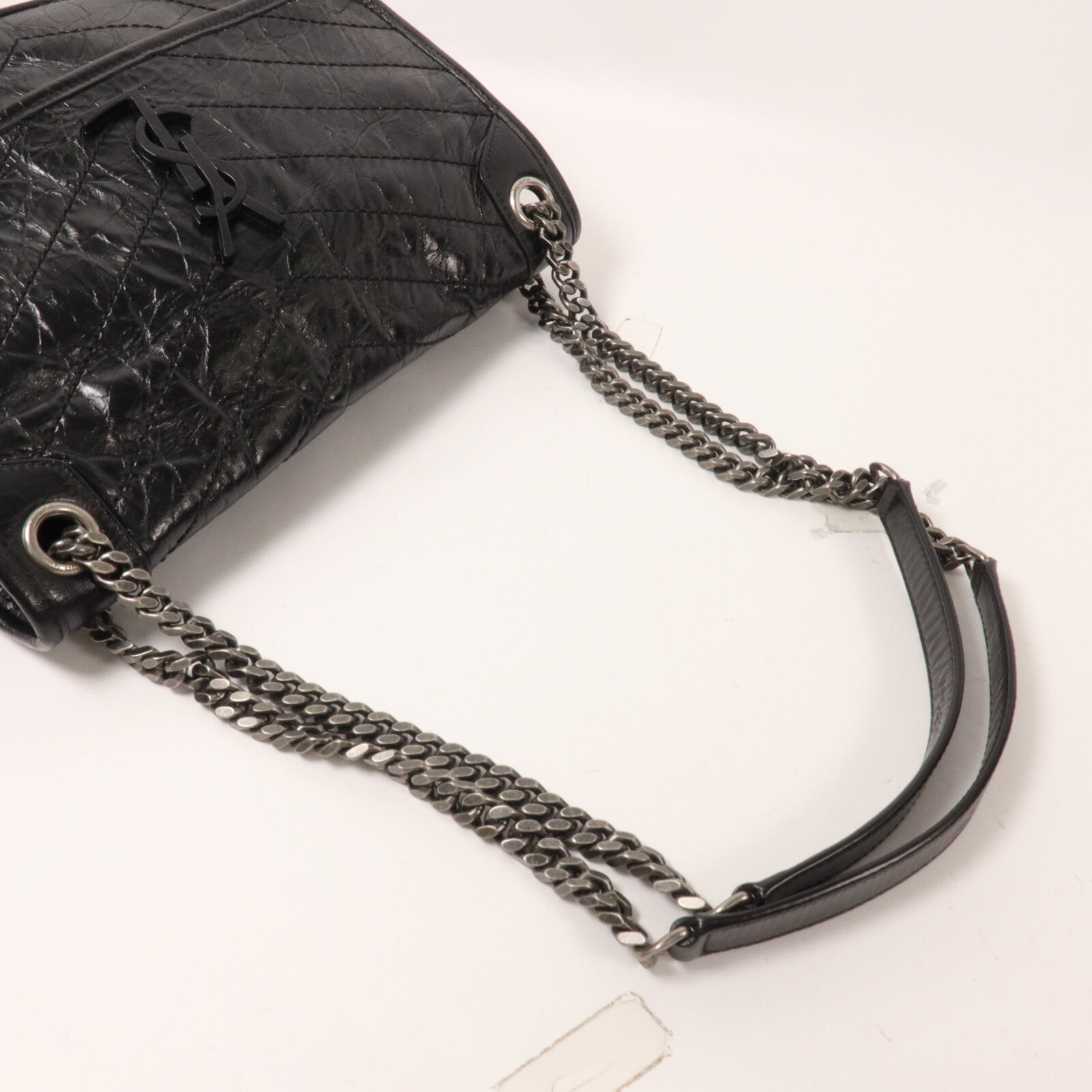 SAINT LAURENT 牛皮皮革Niki Bag Medium鏈帶肩背袋
