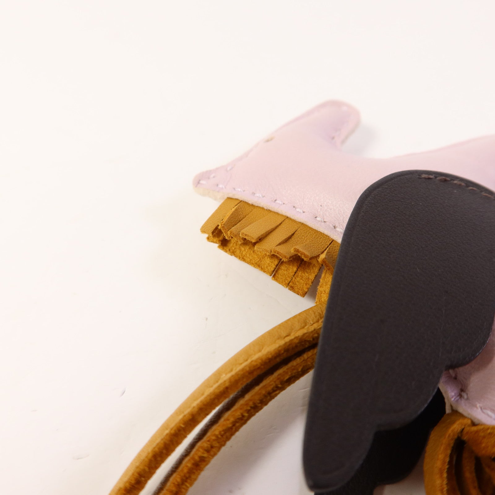 HERMES Milo皮革Rodeo Pegase PM掛飾Mauve Pale