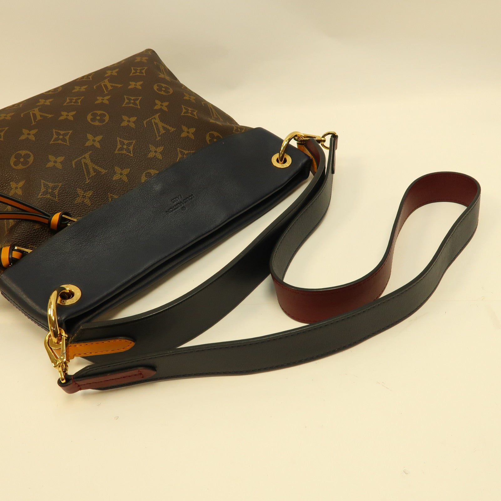 LOUIS VUITTON Monogram Tuileries Besace金扣手挽肩背兩用袋啡色/黑色