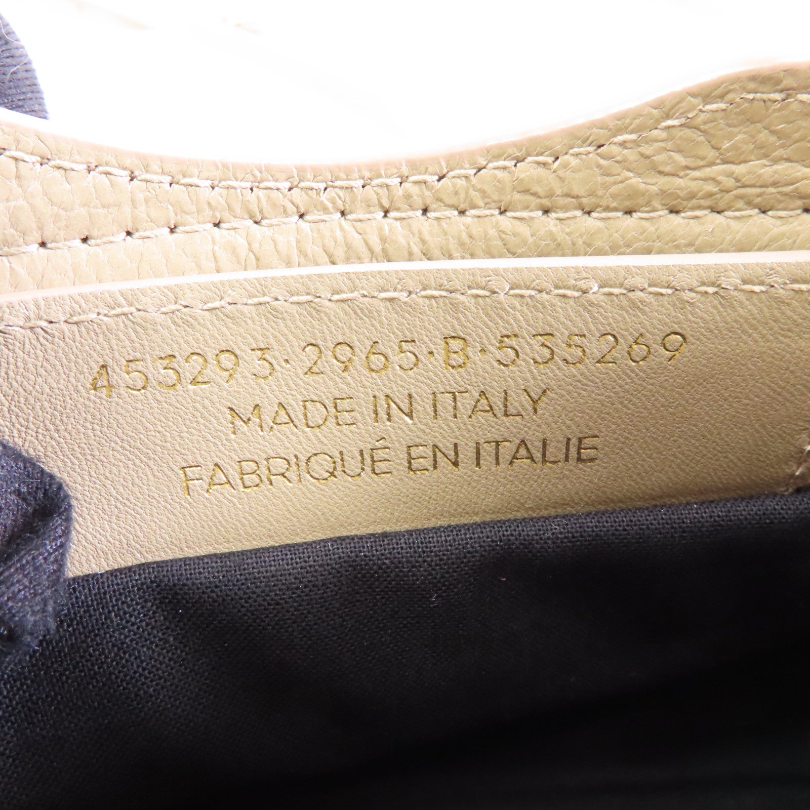 BALENCIAGA 牛皮皮革Nano City金扣手挽肩背兩用袋米色