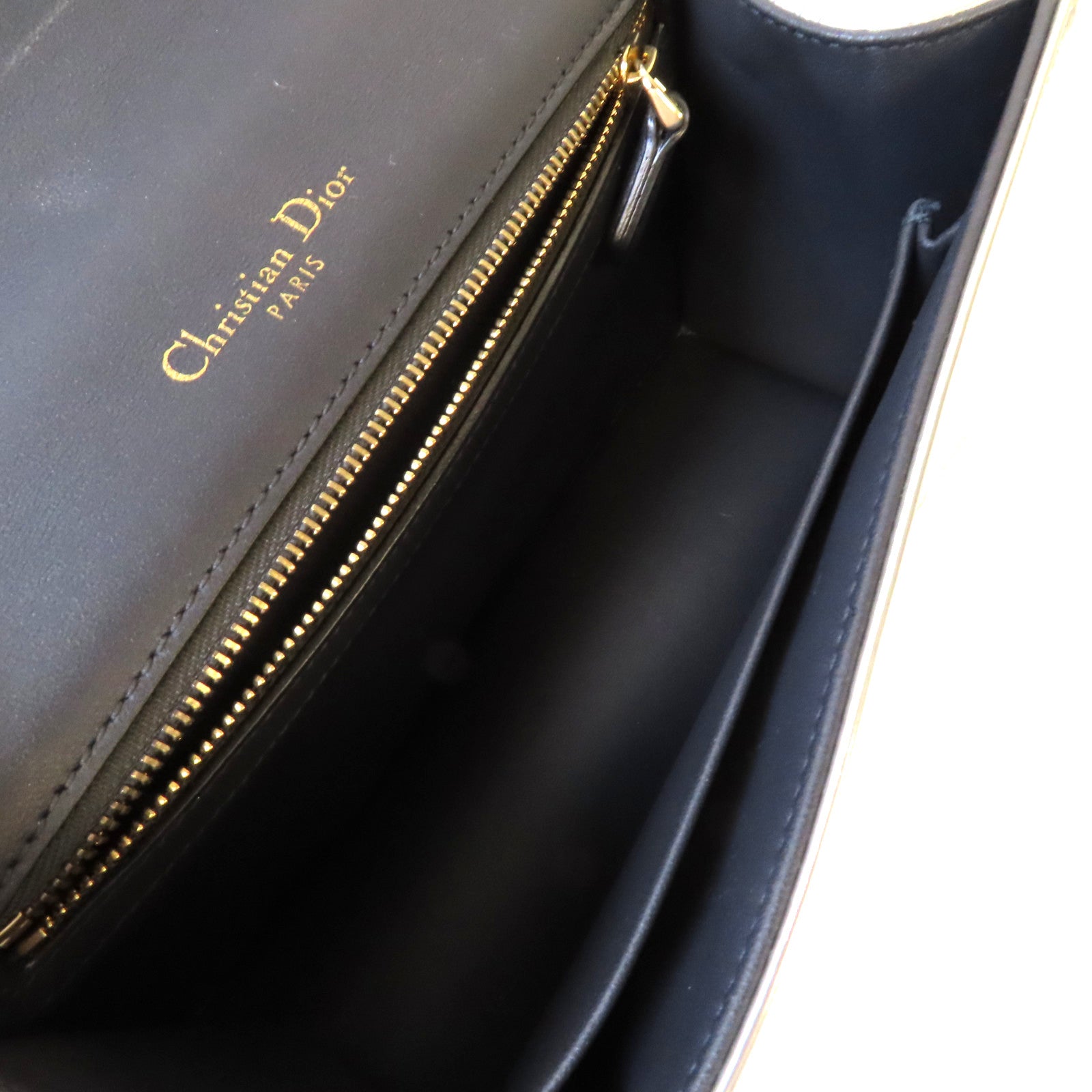 Dior 【清倉大減價】牛皮皮革Diorama Chain Shoulder Bag金扣鏈帶肩背袋銀色