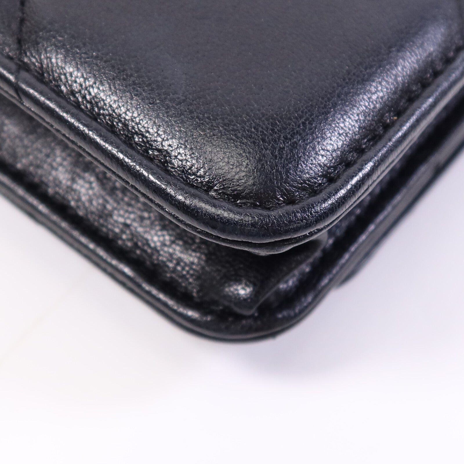 CHANEL 羊皮皮革Chanel 19 WOC金扣鏈帶肩背袋