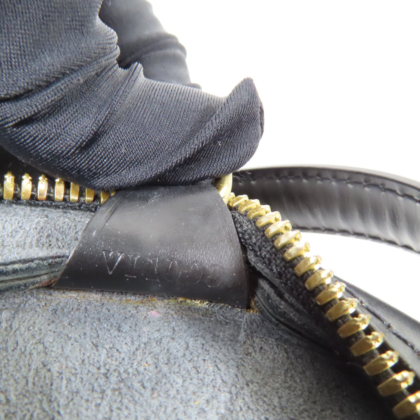 LOUIS VUITTON Epi Mabillon Backpack金扣背包