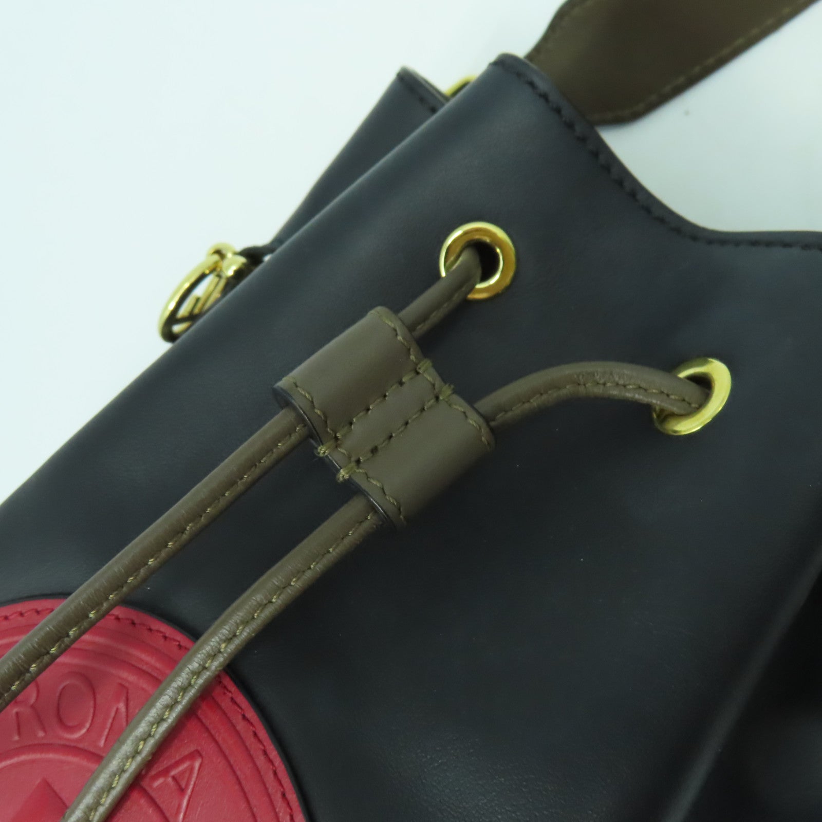 FENDI 牛皮皮革Shoulder Bag金扣肩背袋黑色/紅色